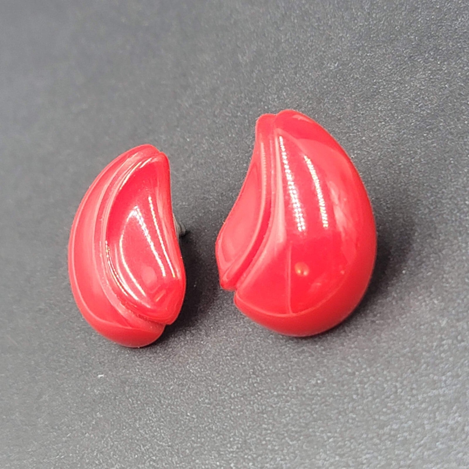Vintage Pierced Earrings Red Acrylic Drop  1"