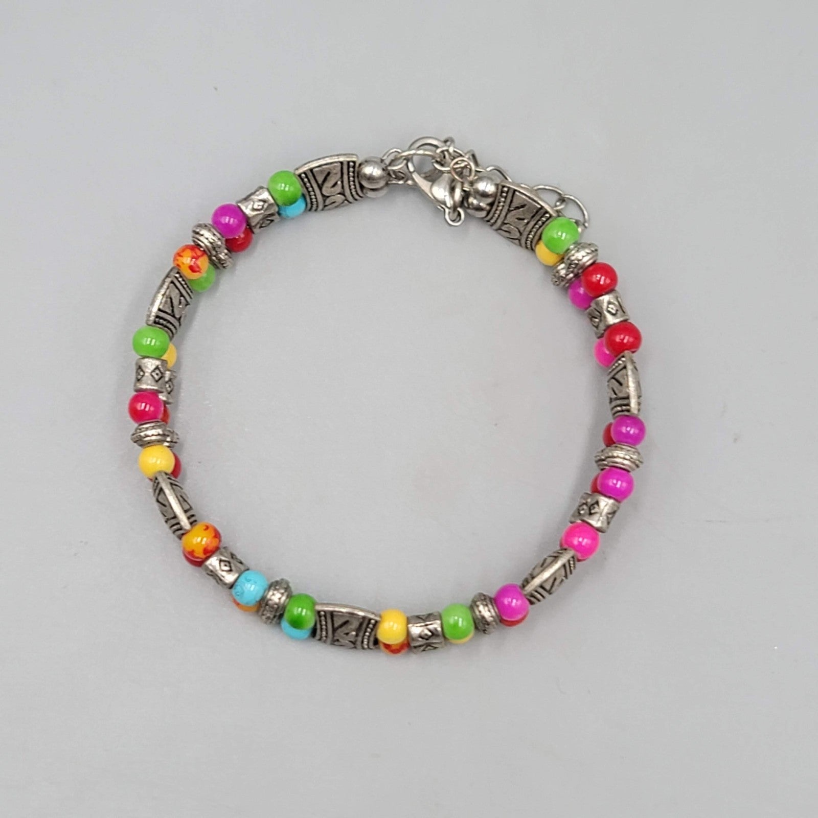 Bright Multicolor Bead Bracelet Silver tone Adjustable 7" - 8"