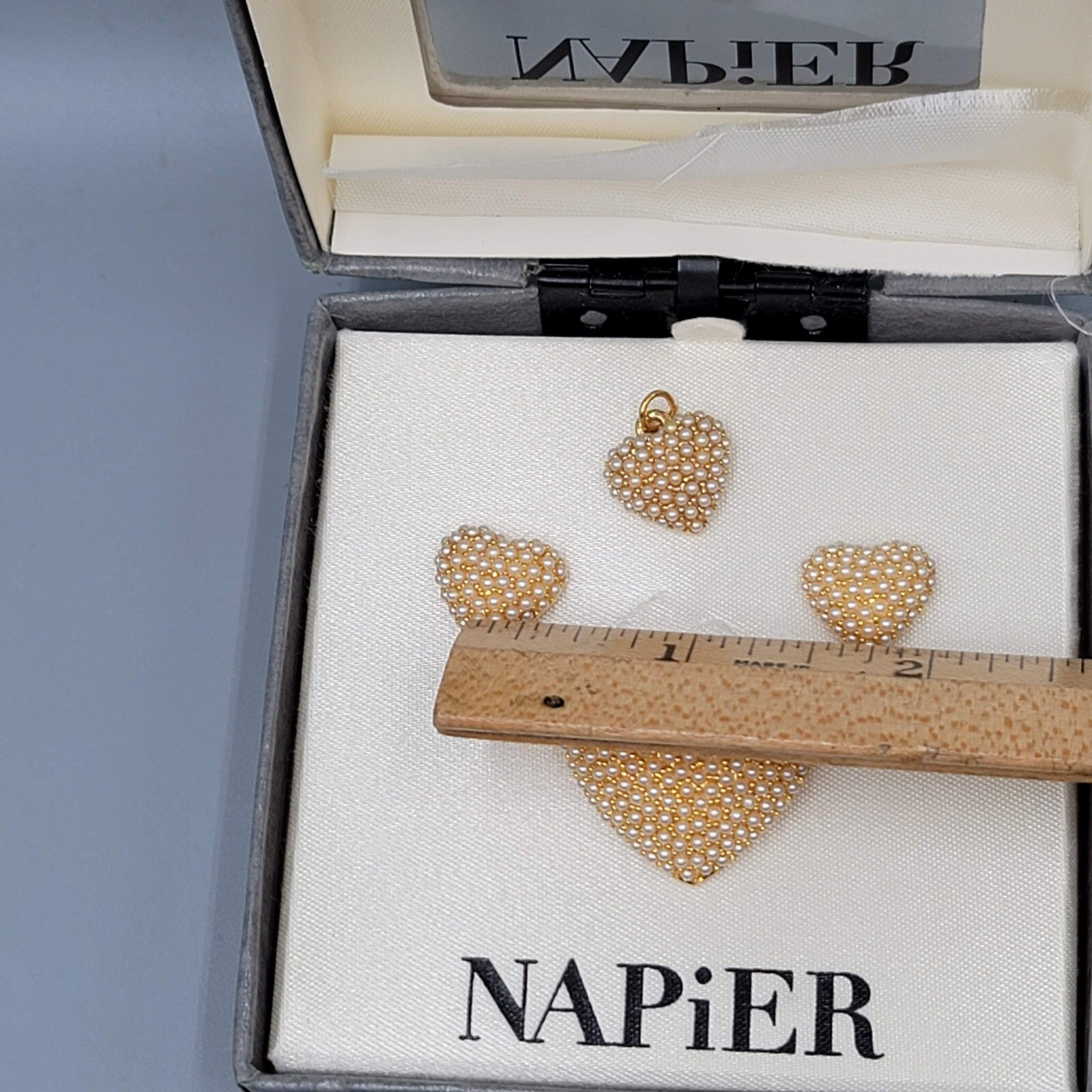 Napier Faux Pearl Cluster Heart Brooch Pierced Earrings Set Matching Pendant