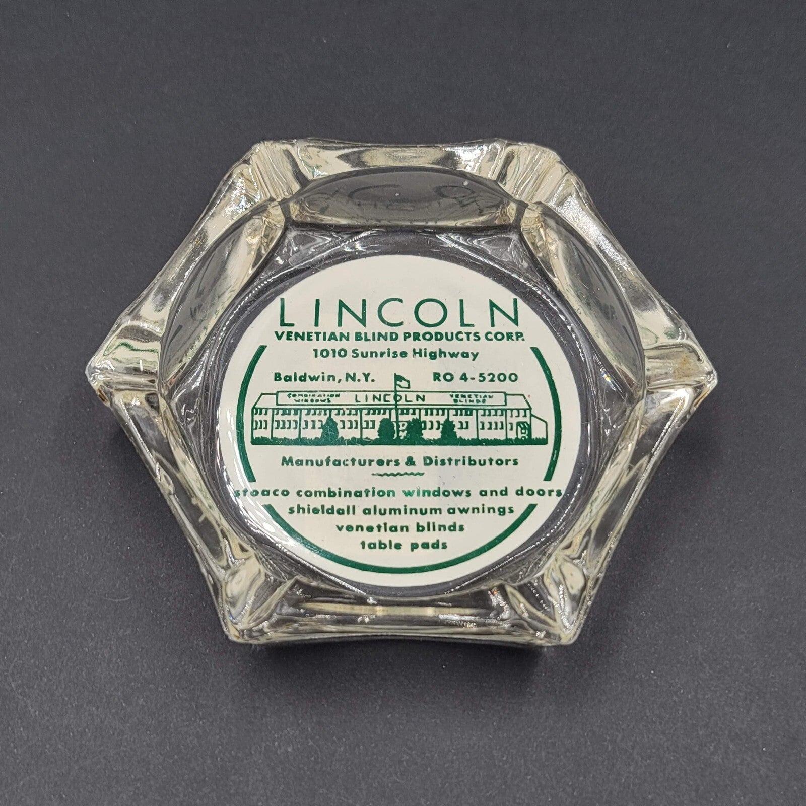 Vintage Advertising Glass Ashtray Lincoln Venetian Blinds Baldwin New York