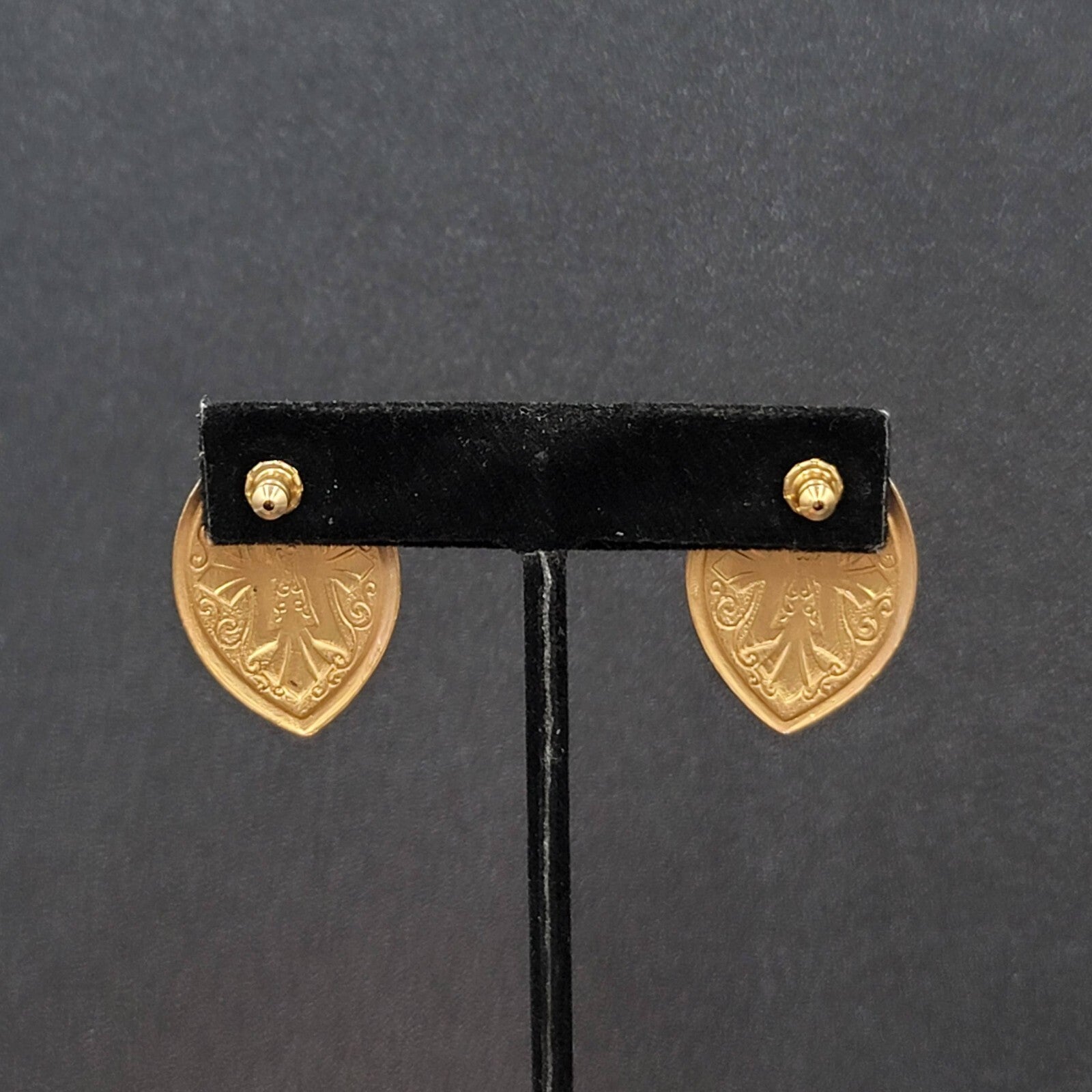 Pierced Earrings Gold tone Ivory Enamel Textured Drop 1.25"
