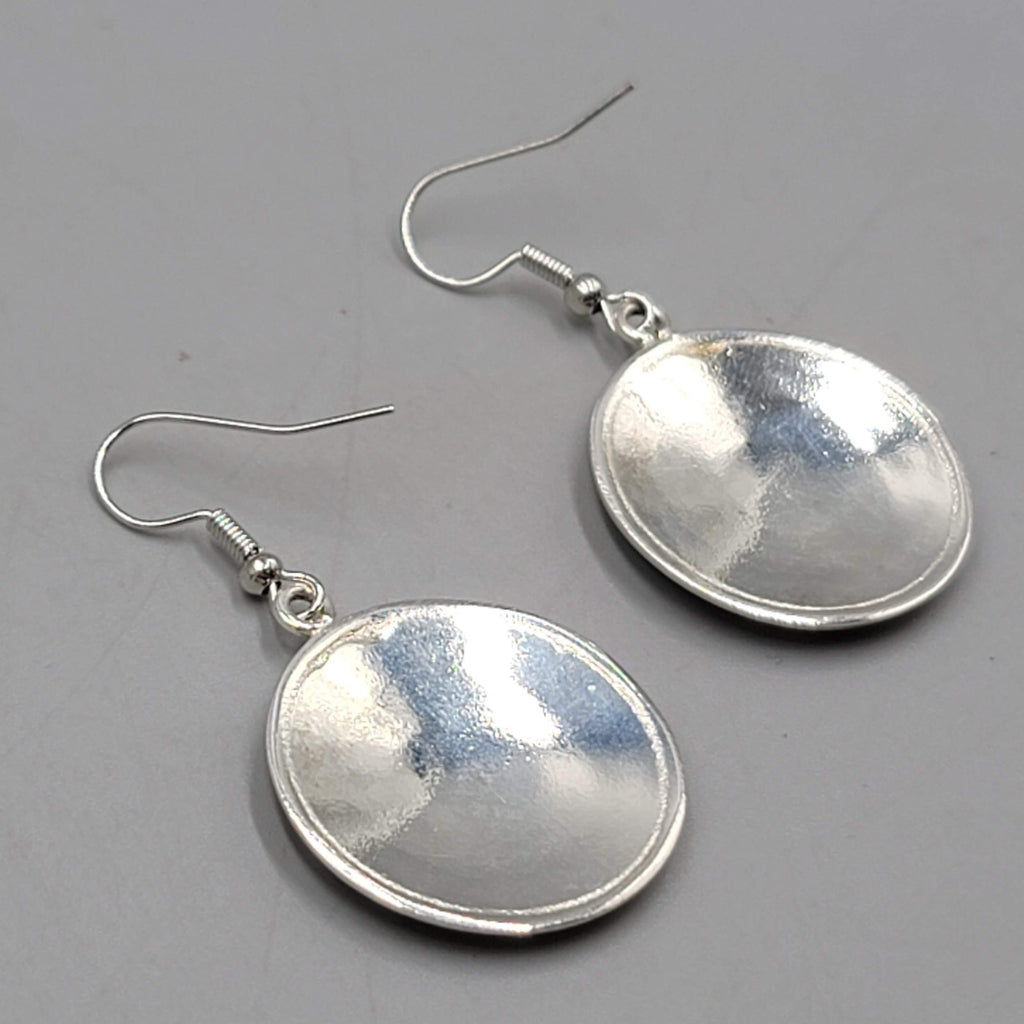 Mexico Mexican Motif Pierced Earrings Round Silver tone Dangle 1.25"
