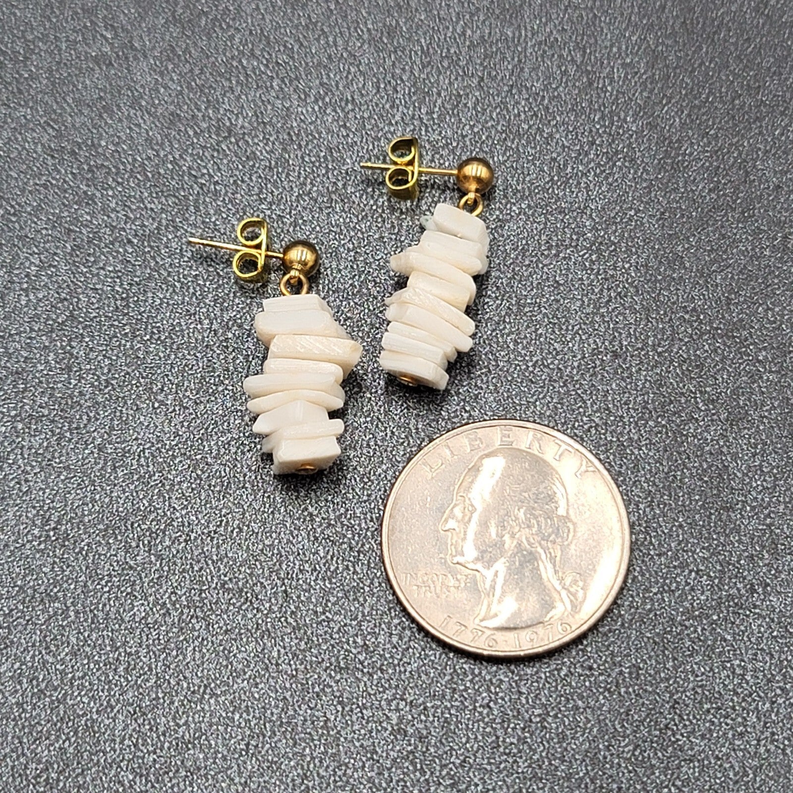 Vintage Pierced Earrings Gold tone White Heishi Shell Chip Dangle 3/4"