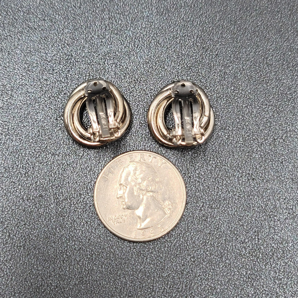 Vintage Clip on Earrings Silver tone Intertwined Circle Studs 5/8"