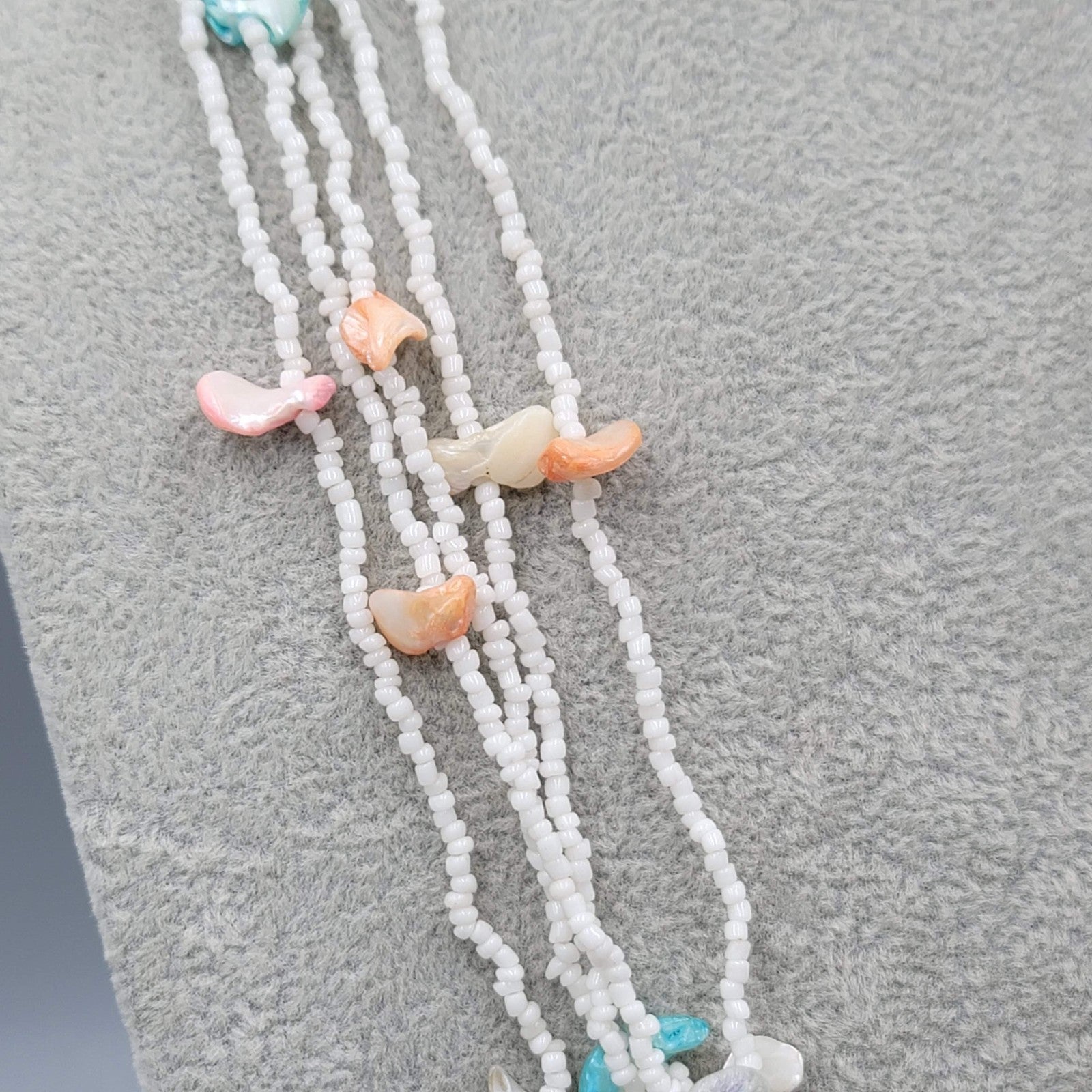 Vintage Multicolor Shell Necklace 5 Strand White Seed Bead  24"