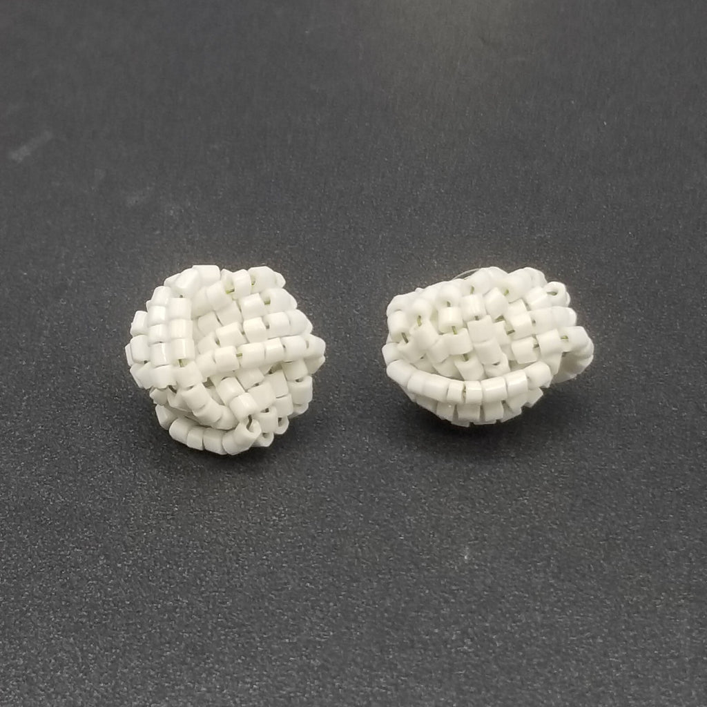 Vintage Pierced Earrings White Beaded Cluster Knot Stud 5/8"