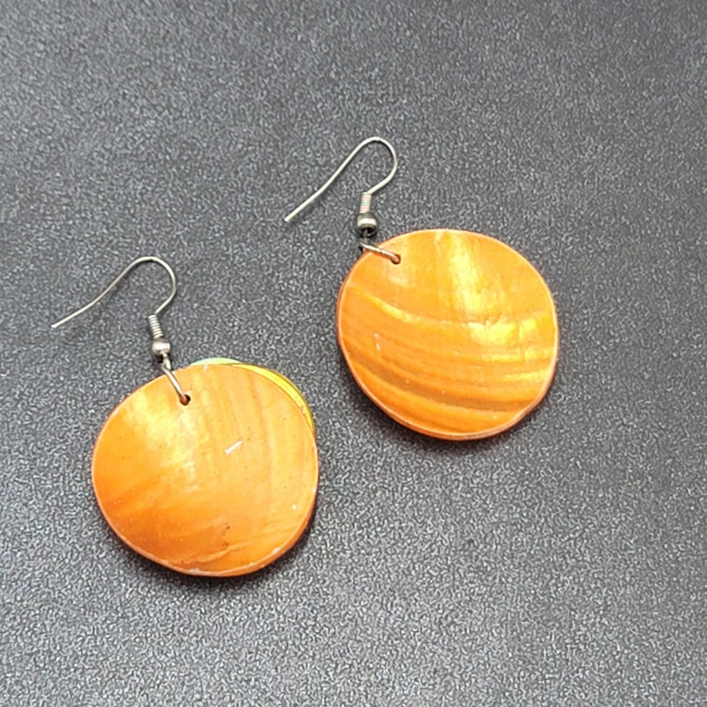 Pierced Earrings Silver tone Black Striped Shell Dangle 1.25"