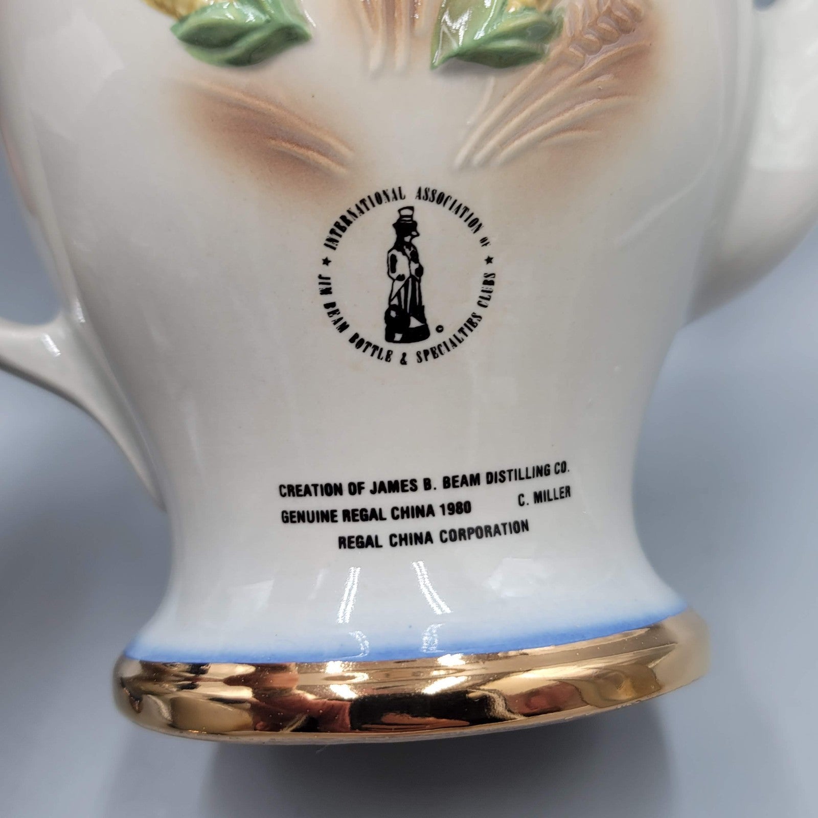 Jim Beam Tea Pot Napkin Holder and  2 Vases Corn Blue Set