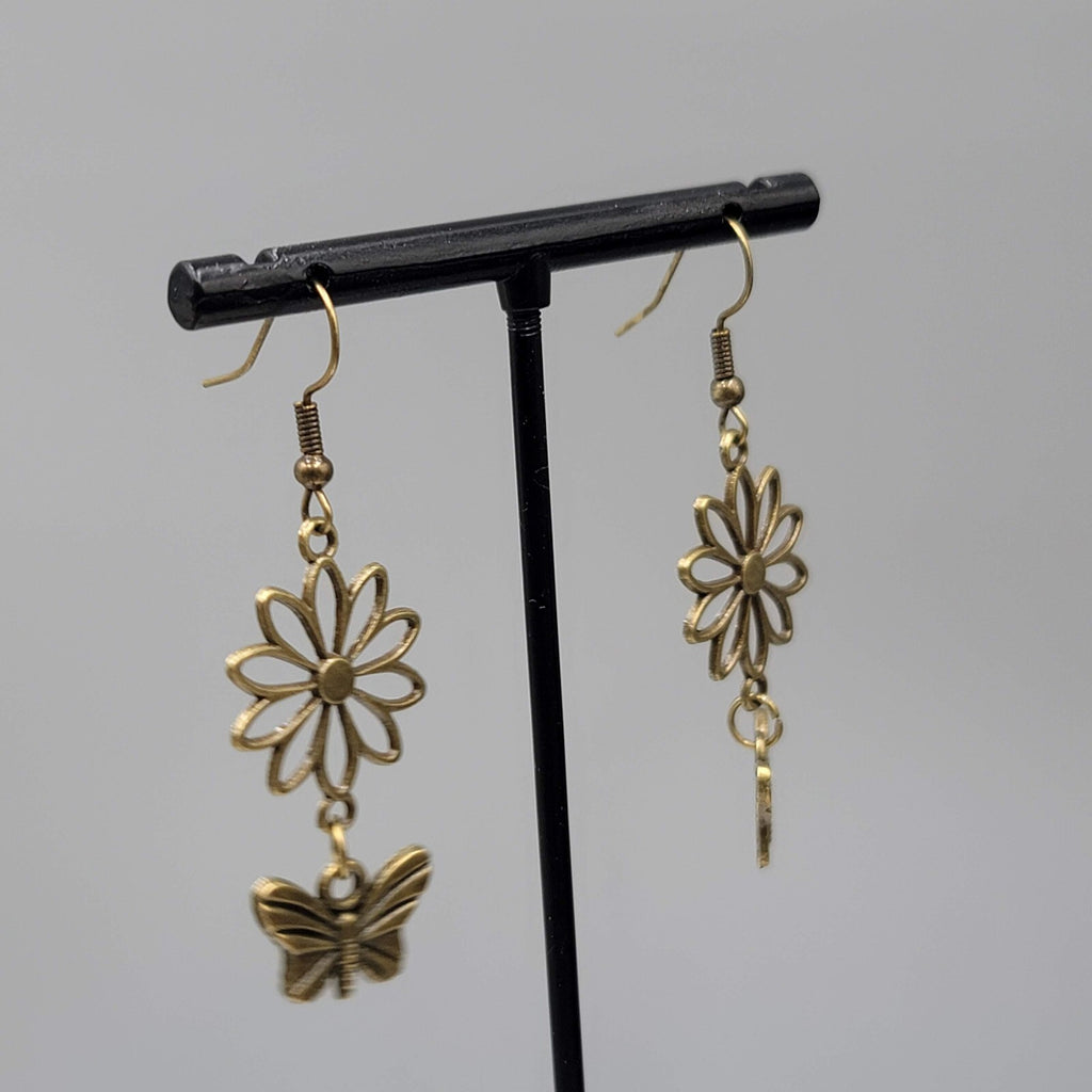 Butterly Flower Pierced Earrings Bronze tone Dangle NEW 1.5"