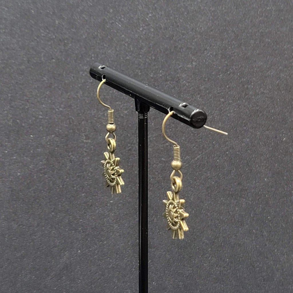 Sun Pierced Earrings Bronze tone Embossed Dangle New 5/8"