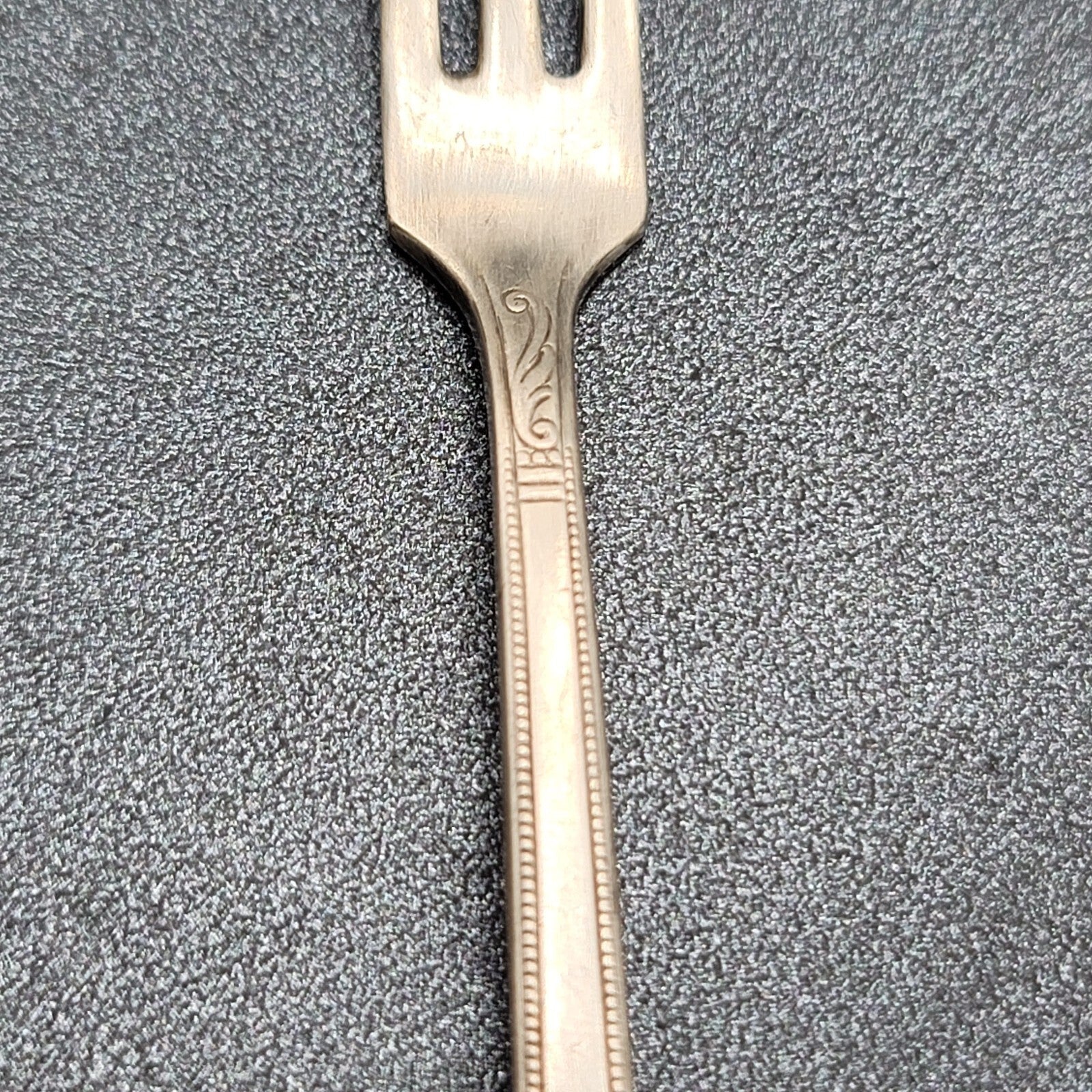 Vintage Wallace Plate Cosmopolitan Hotel Hors dOeuvre Fork 5.5"