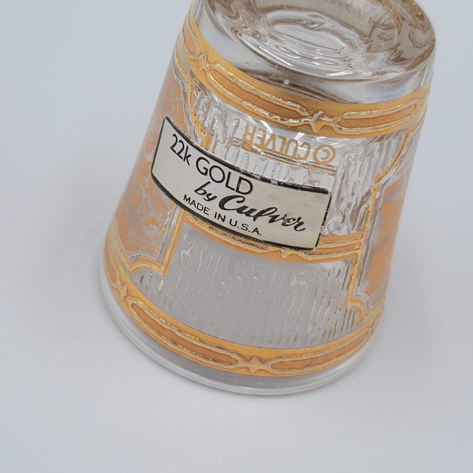 Vintage The Mammoth Site South Dakota  Culver 22k Gold Shot Glass Souvenir 2 oz