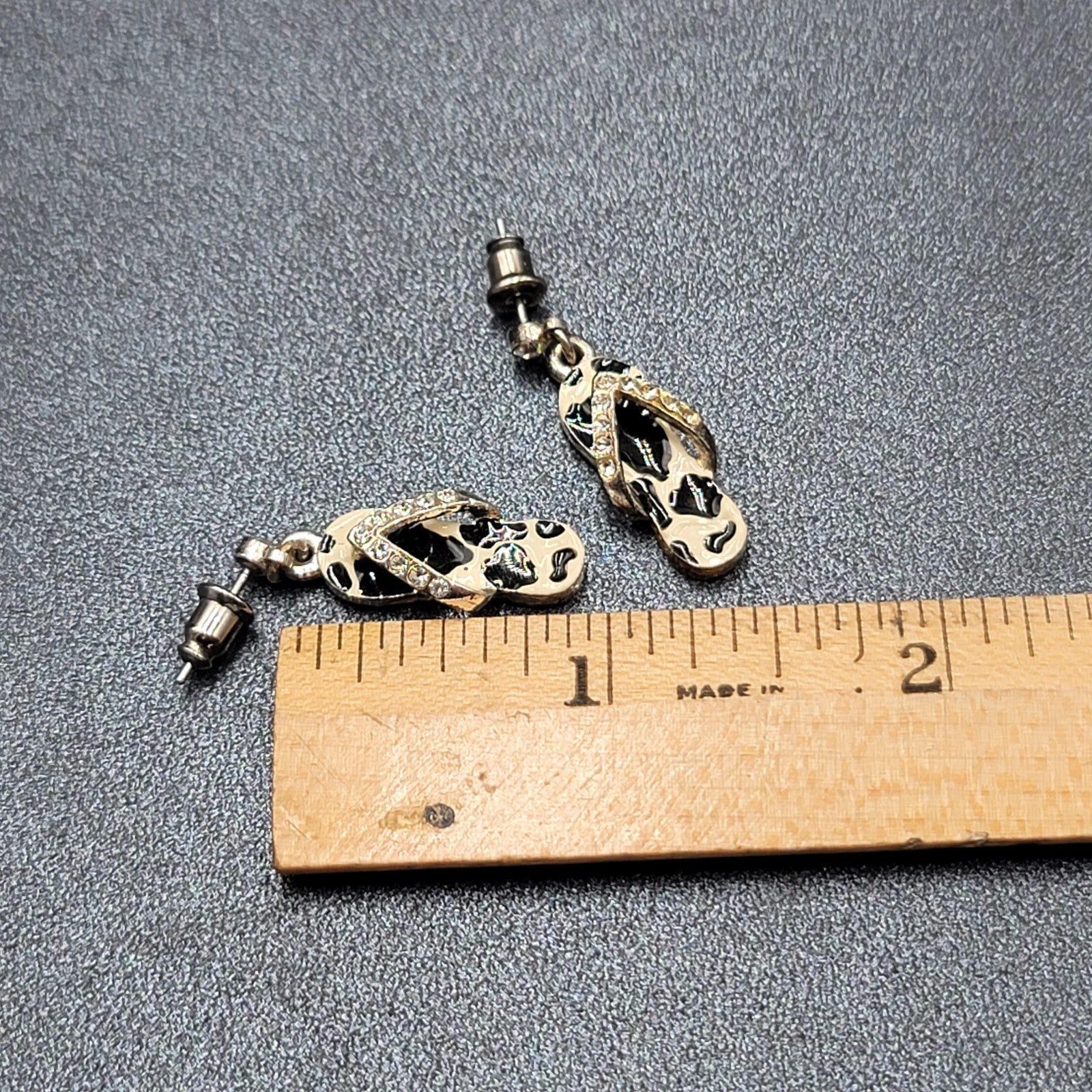Pierced Earrings Black White Enamel Rhinestone Dangle Flip Flops Sandels 3/4"