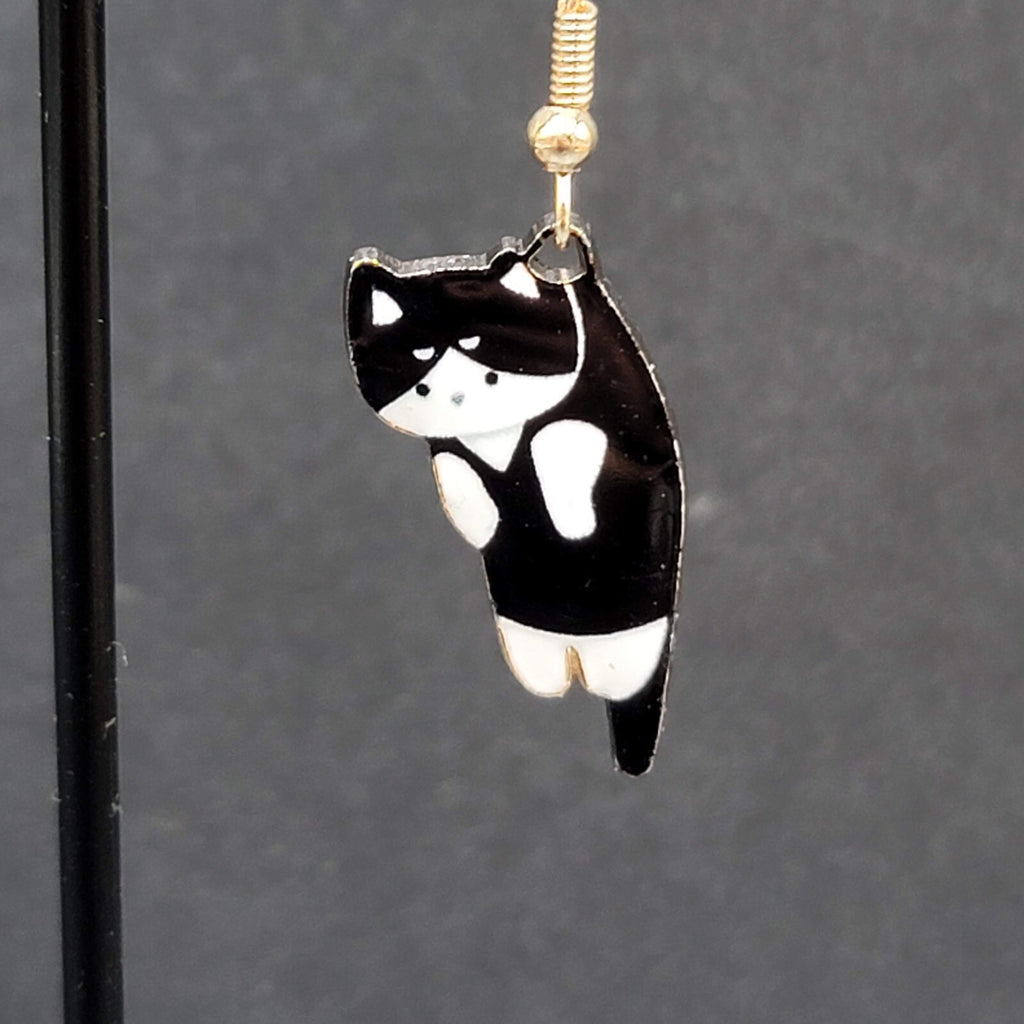 Kitty Cat Pierced Earrings Gold tone Black White Tuxedo Kitten Hanging Dangle 1"