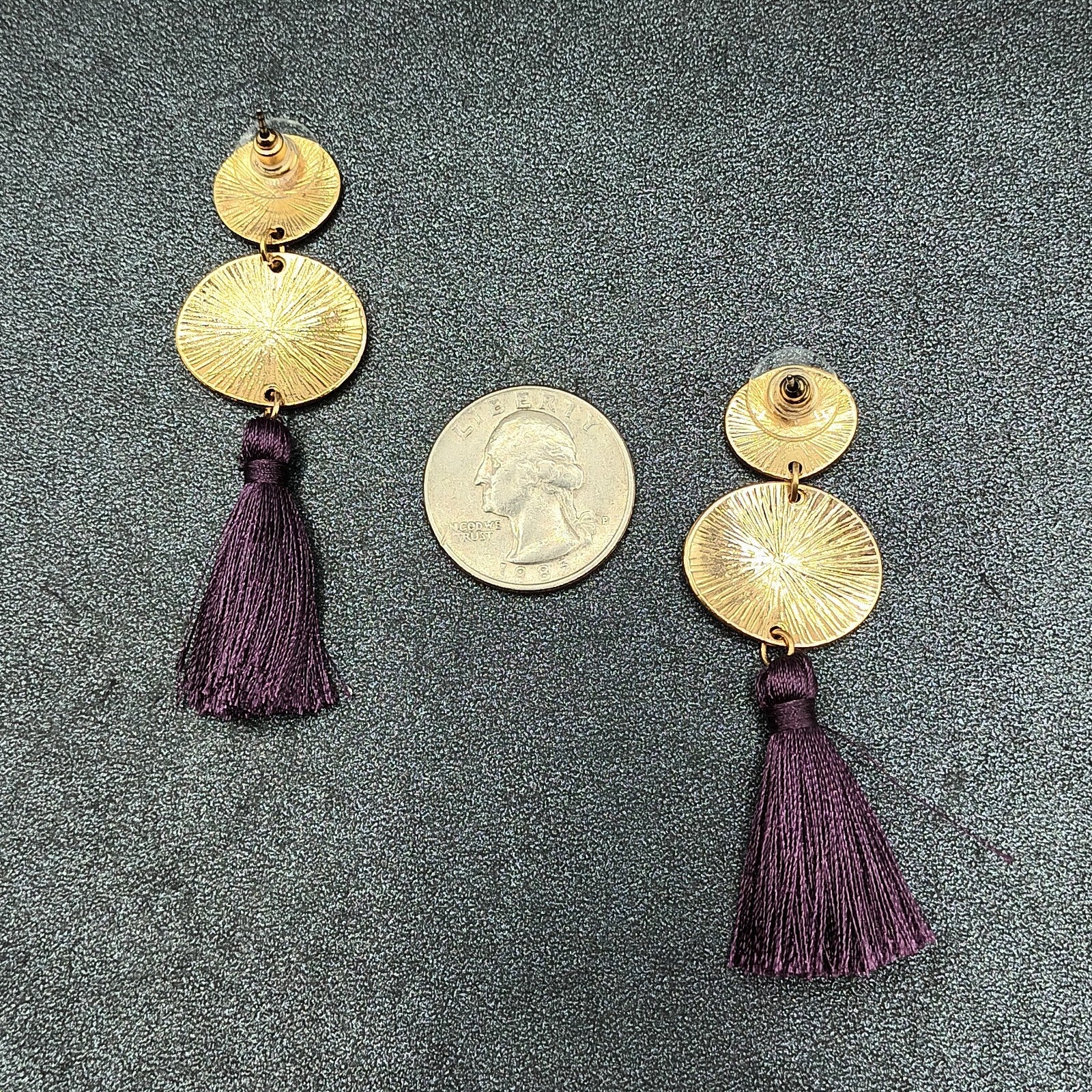 Pierced Earrings Gold tone Purple Tassel Statement Dangle 2 5/8"
