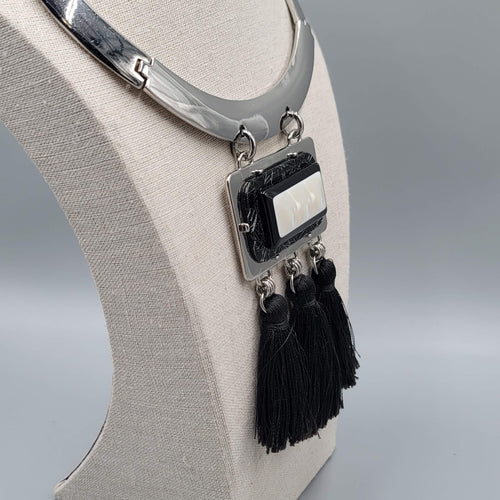 Chicos Statement Black Tassel Necklace Silver tone Iridescent Pendant 18"