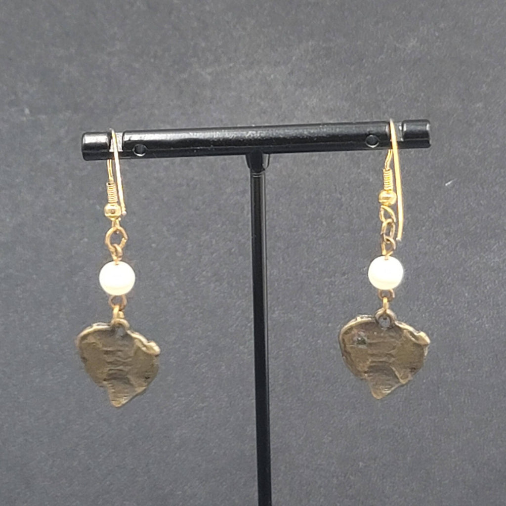 Pierced Earrings Gold tone Metal Heart White Bead Dangle 1.5"