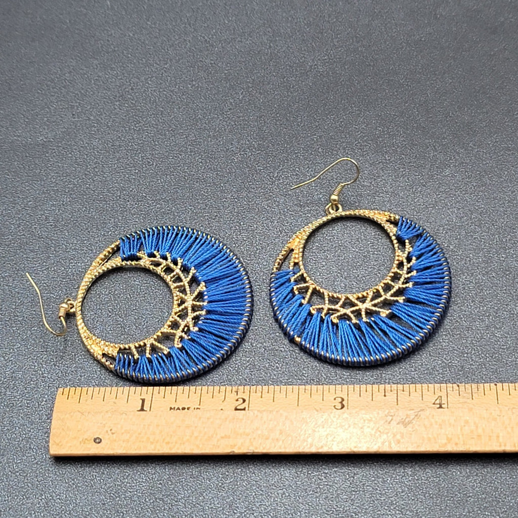 Pierced Earrings Gold tone Royal Blue String Art Dangle Hoops 1 7/8"