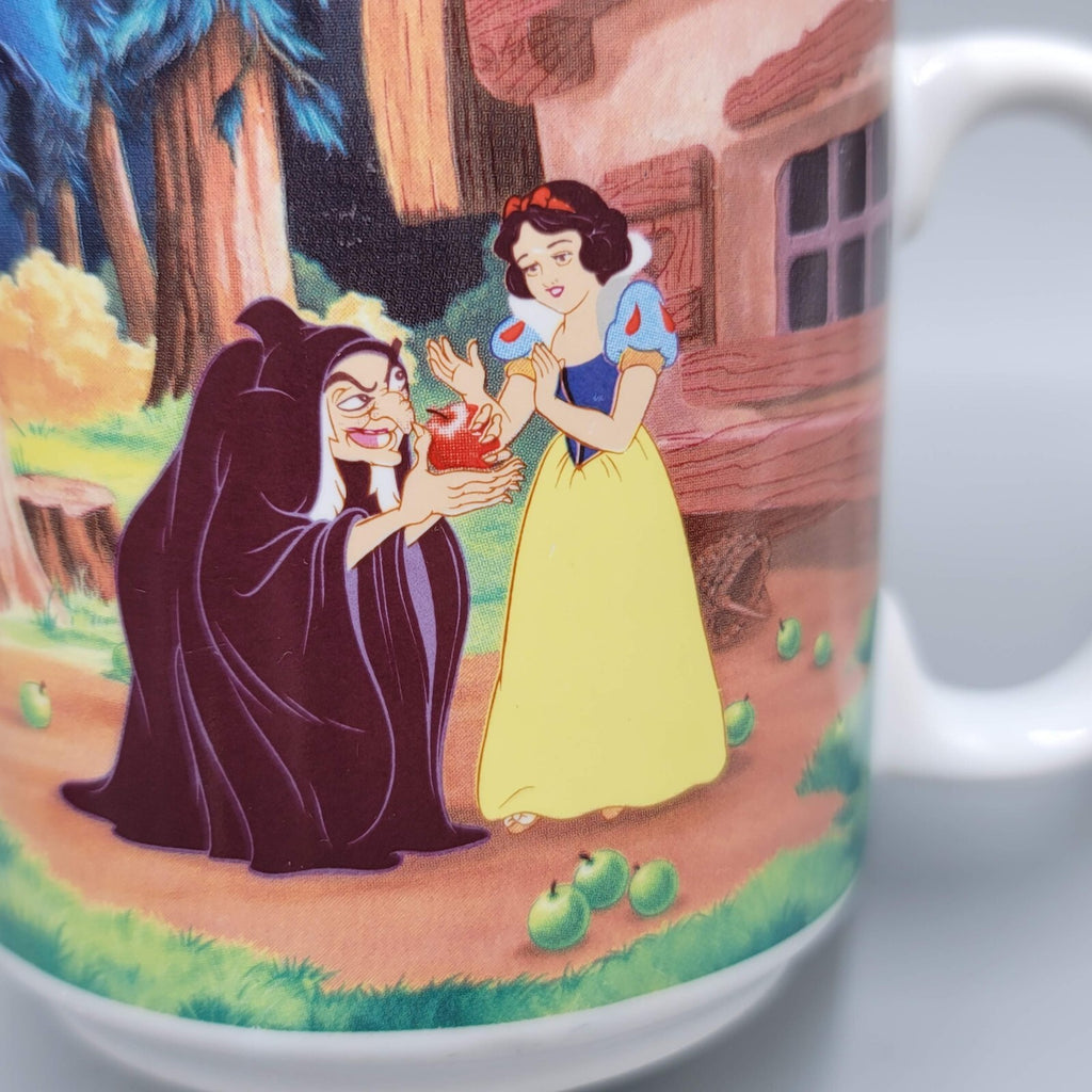 Vintage Disney Snow White Coffee Mug Cup All Over Graphic