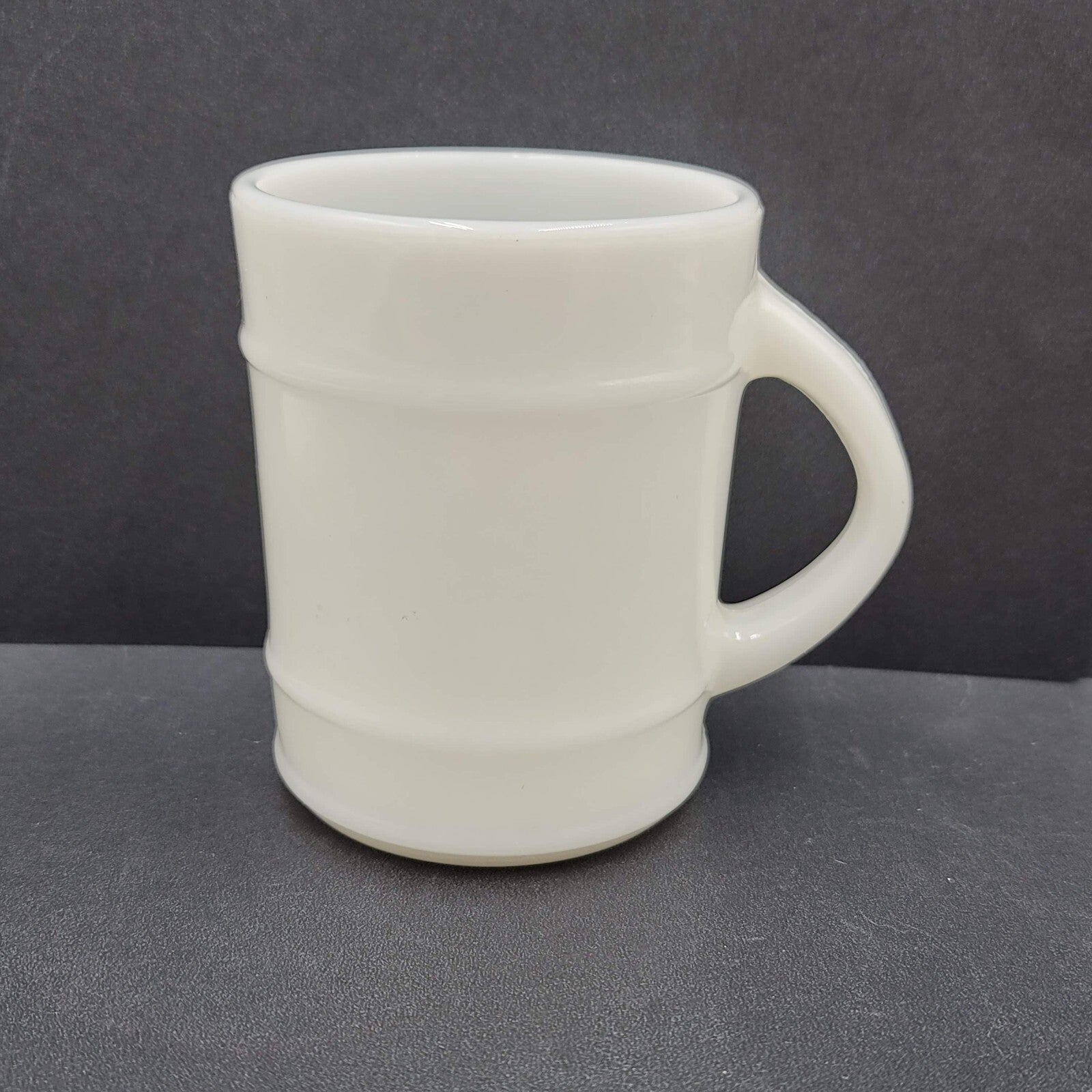 Vintage Oven Proof Anchor Milk Glass Coffee Mug Ribbed Design