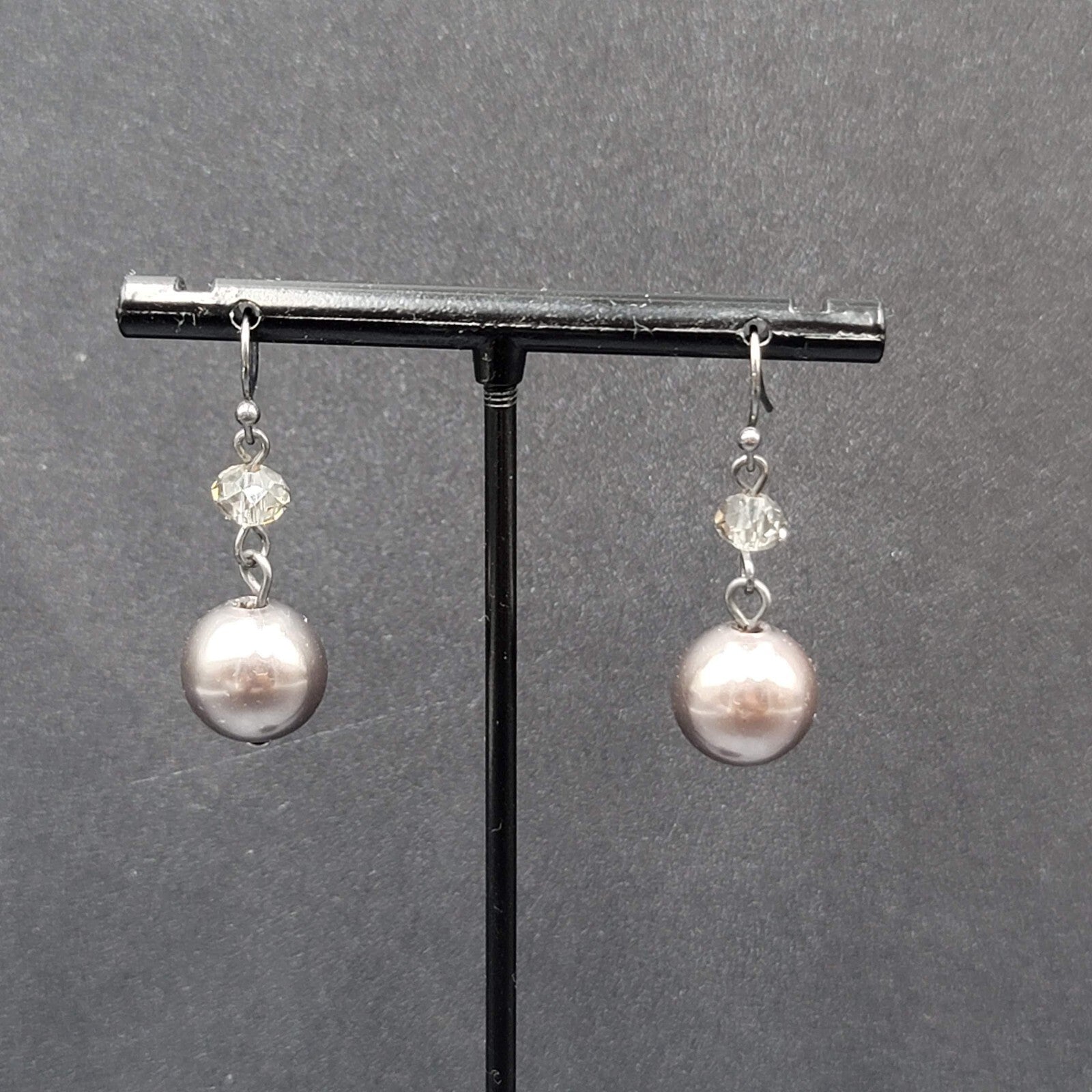 Pierced Earrings Silver tone Dark Gray Bead Dangle  1"