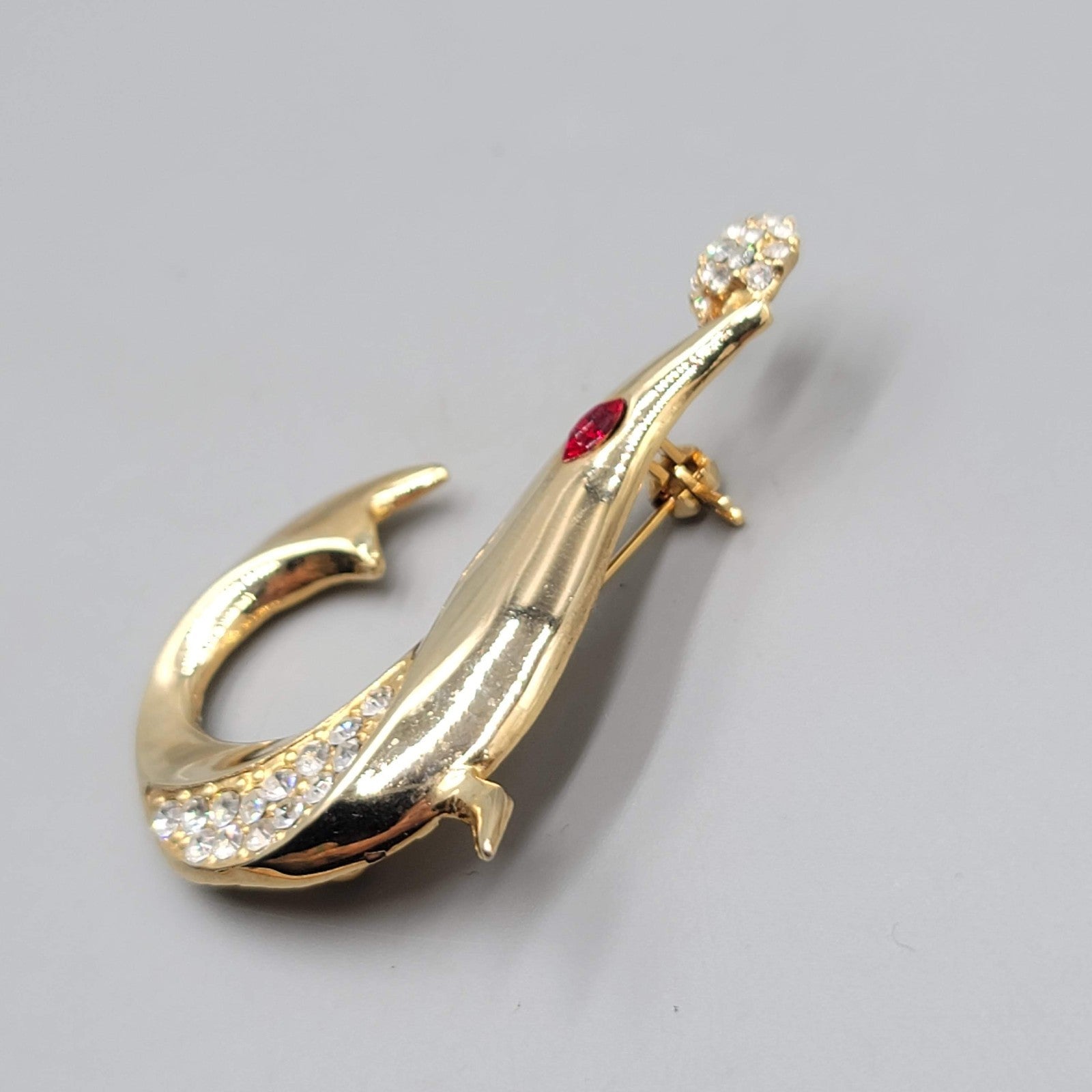Vintage Seal Red Rhinestone Eye Brooch Gold tone 2.25"