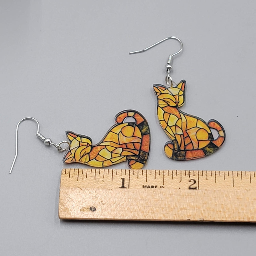 Yellow Kitty Cat Pierced Earrings Acrylic Dangle 1 3/8"