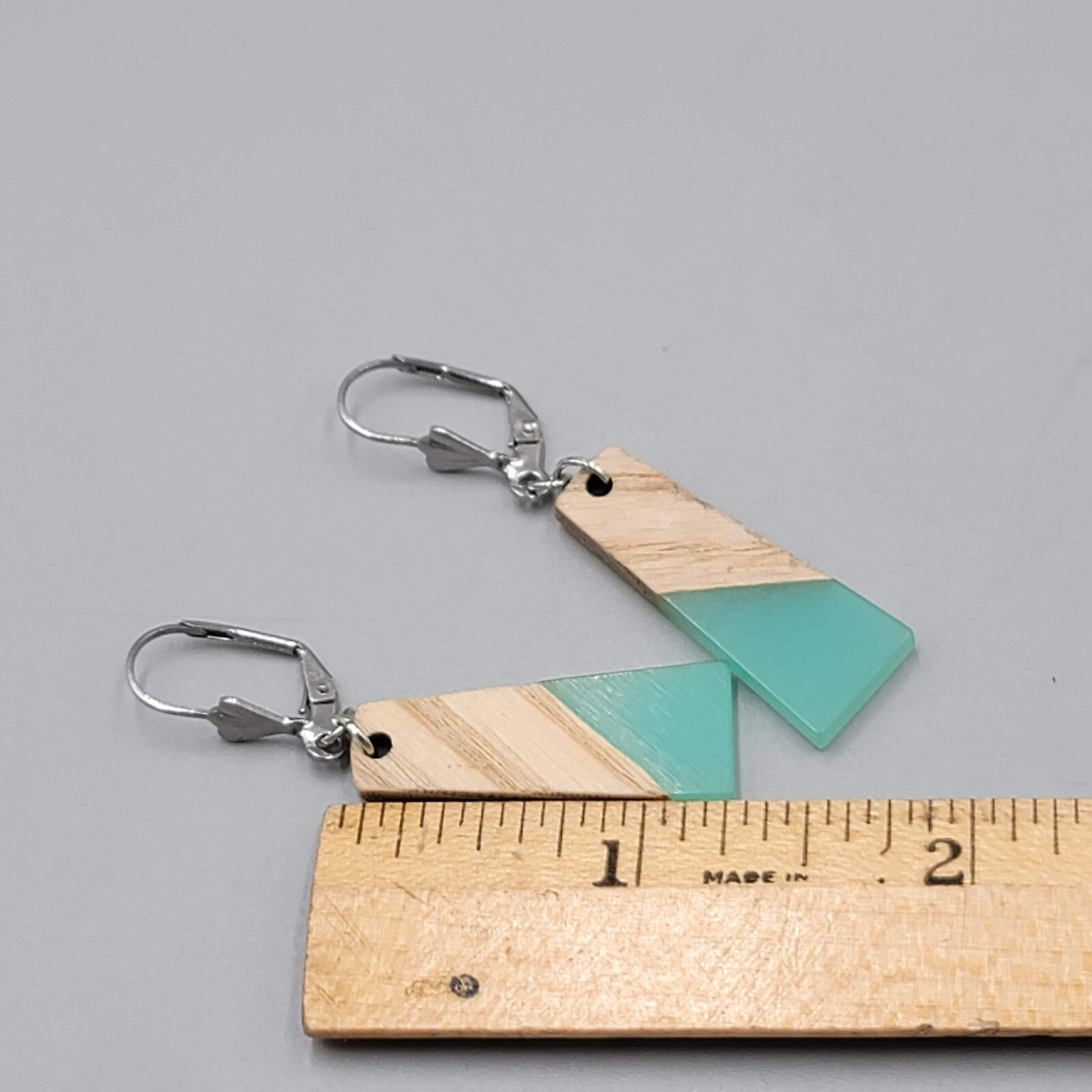 Wood Teal Resin Pierced Earrings Silver tone Dangle 1.25"