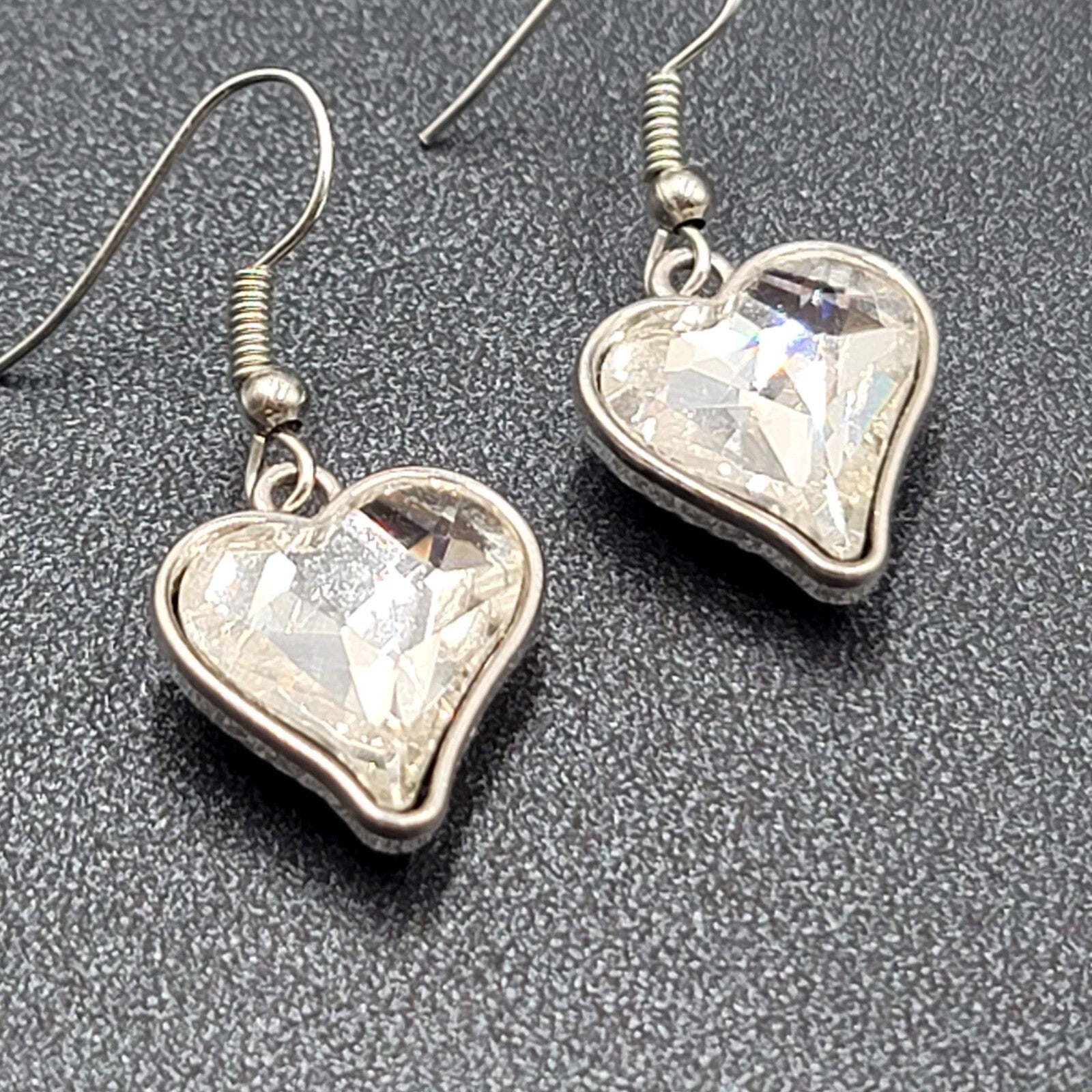Heart Pierced Earrings Silver tone Faceted Glass Dangle 3/4"