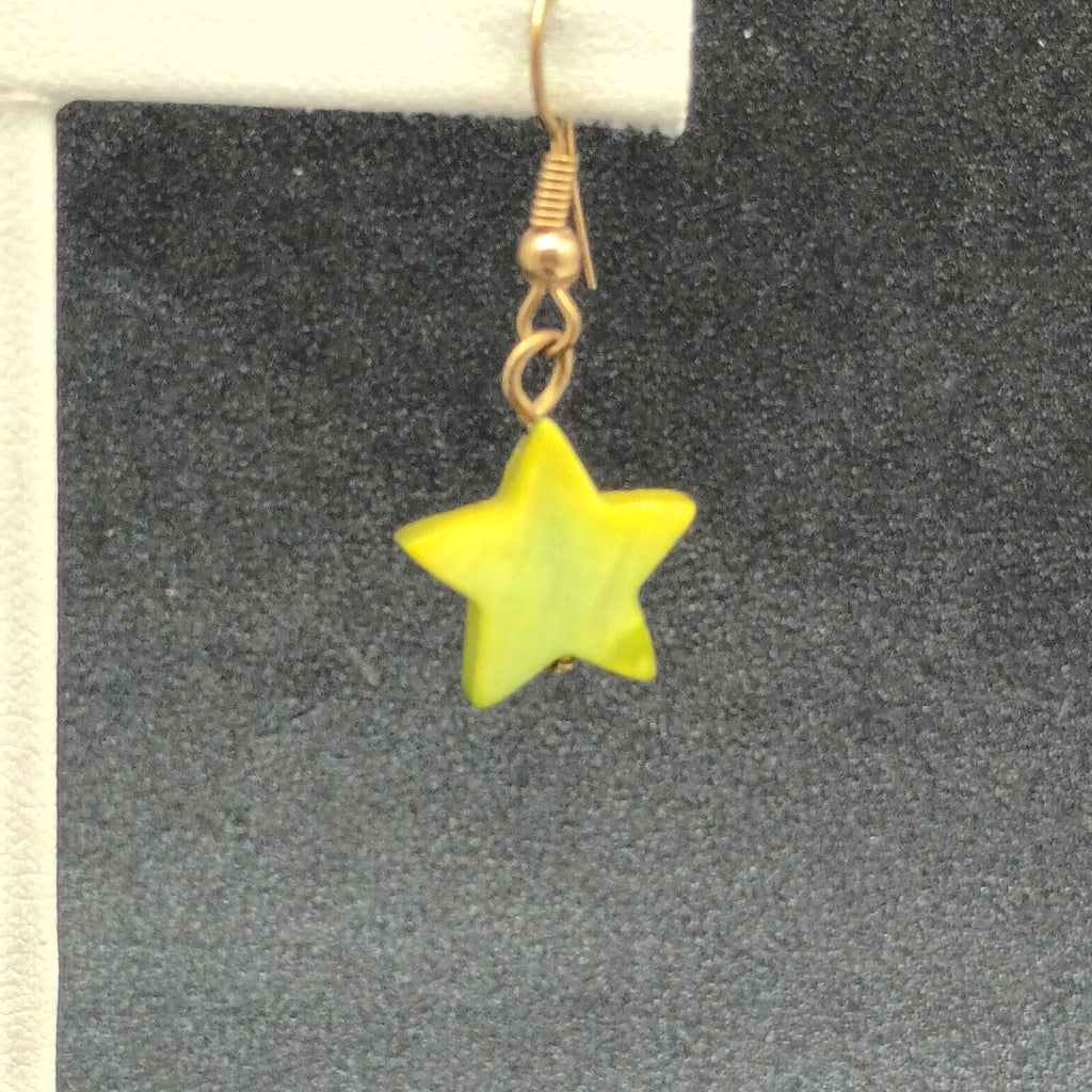 Pierced Earrings Gold tone Hook Green Dyed Shell Star Bead Dangle  5/8"