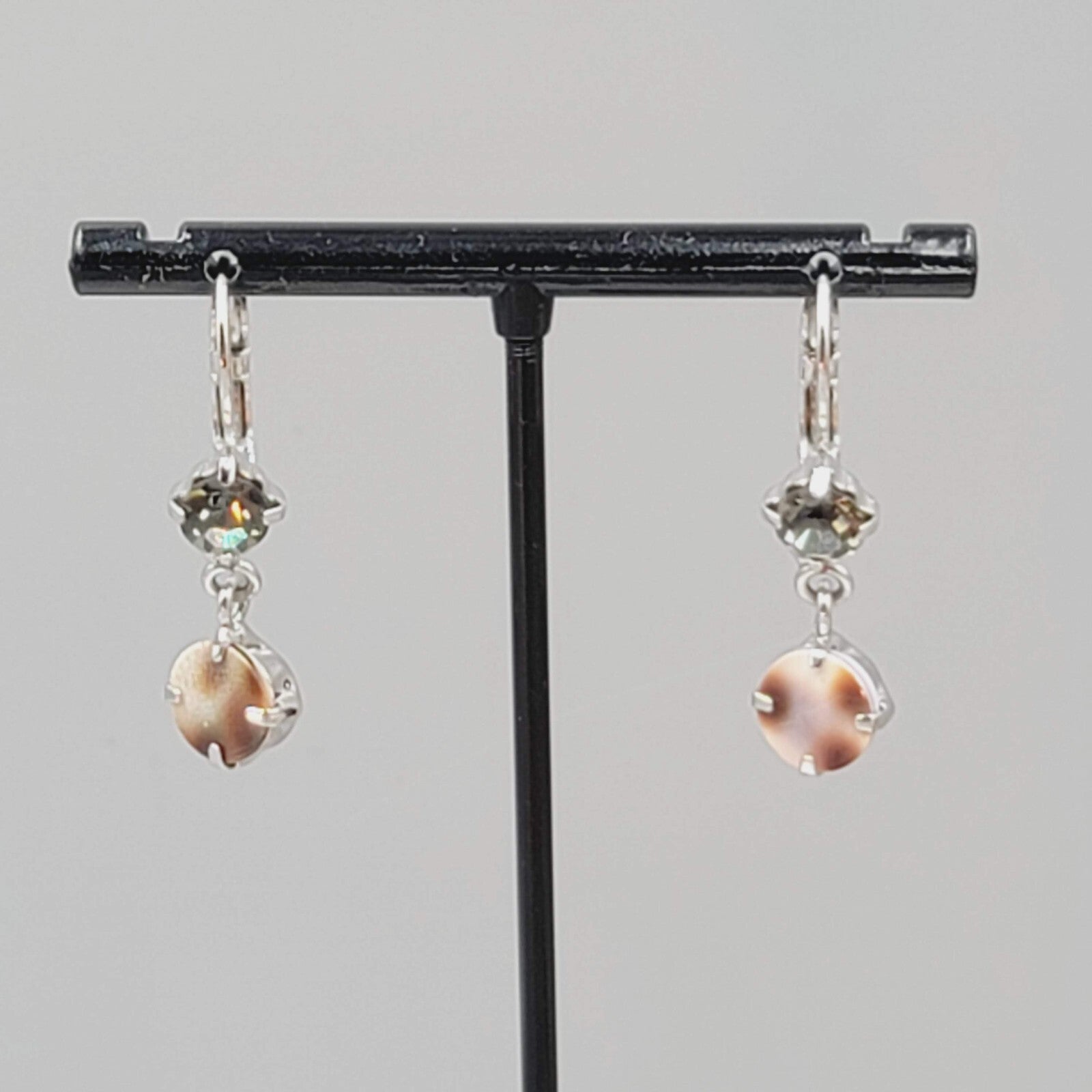 Pierced Earrings Silver tone Green and Leopard Dangle Leverback 7/8"