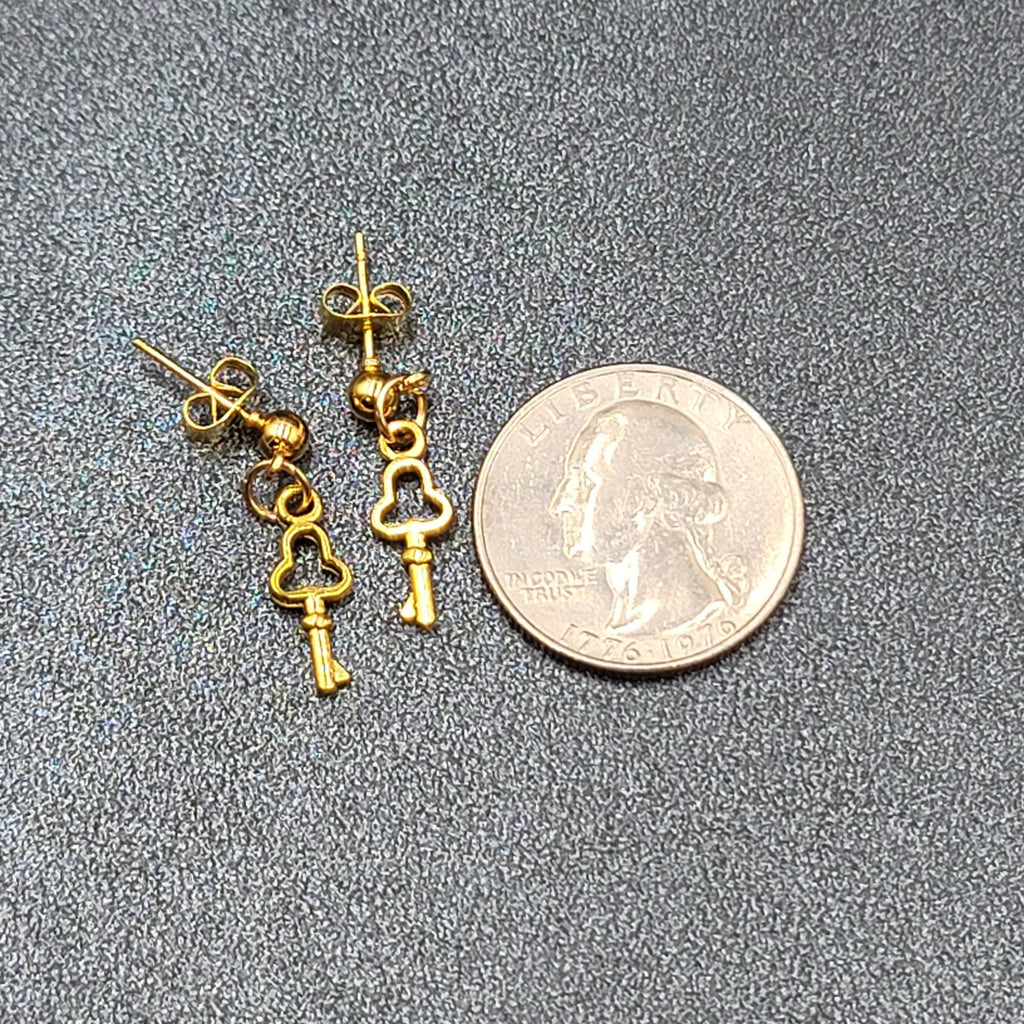 New Skeleton Key Pierced Earrings Gold tone Small Dainty Dangle 3/4"