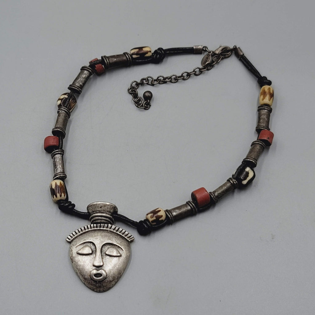 Chicos Face Pendant Necklace Silver tone Beaded 15"-19"