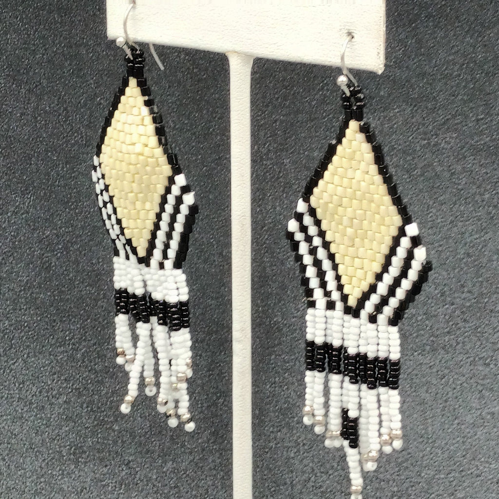 Pierced Earrings Black White Weaved Beads Silver tone Dangle 3.25"