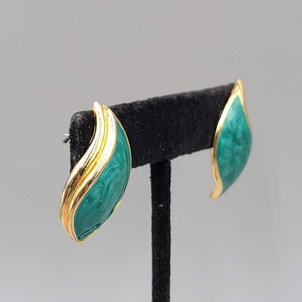 Vintage Green Enamel Pierced Earrings Gold tone Climber 1.25"
