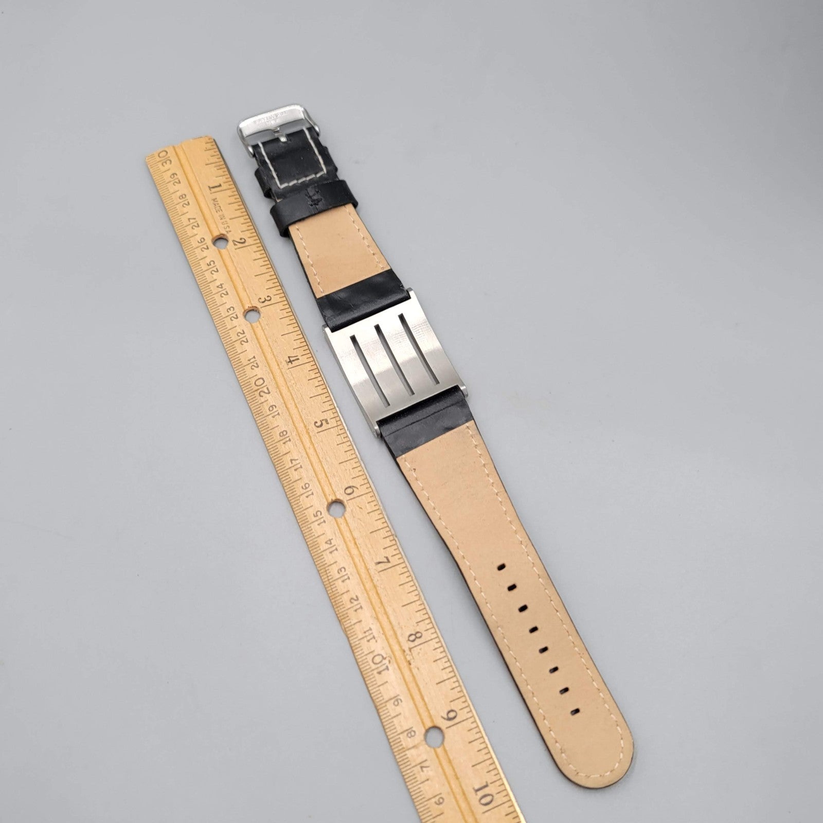 Mens Chisel Stainless Steel Black Leather Bracelet