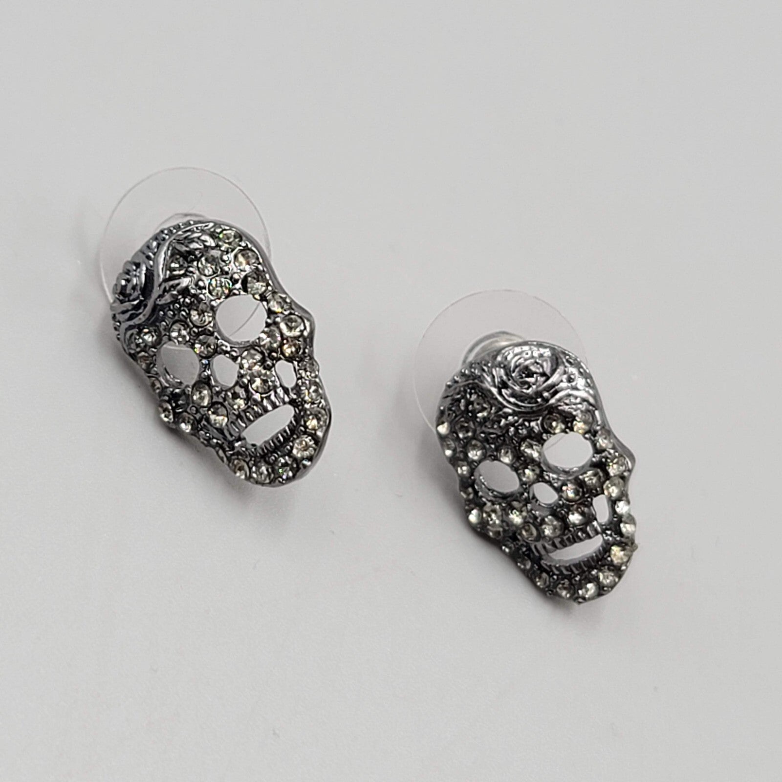 Black Crystal Skull Pierced Earrings Drop Halloween 5/8"