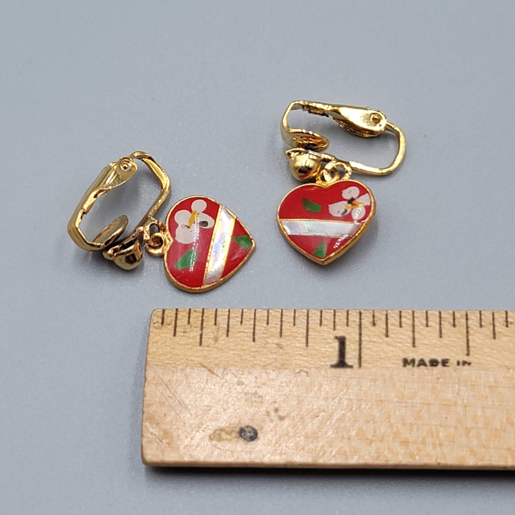 Vintage Red Heart Dangle Clip on Earrings Gold tone Flower 1/2"