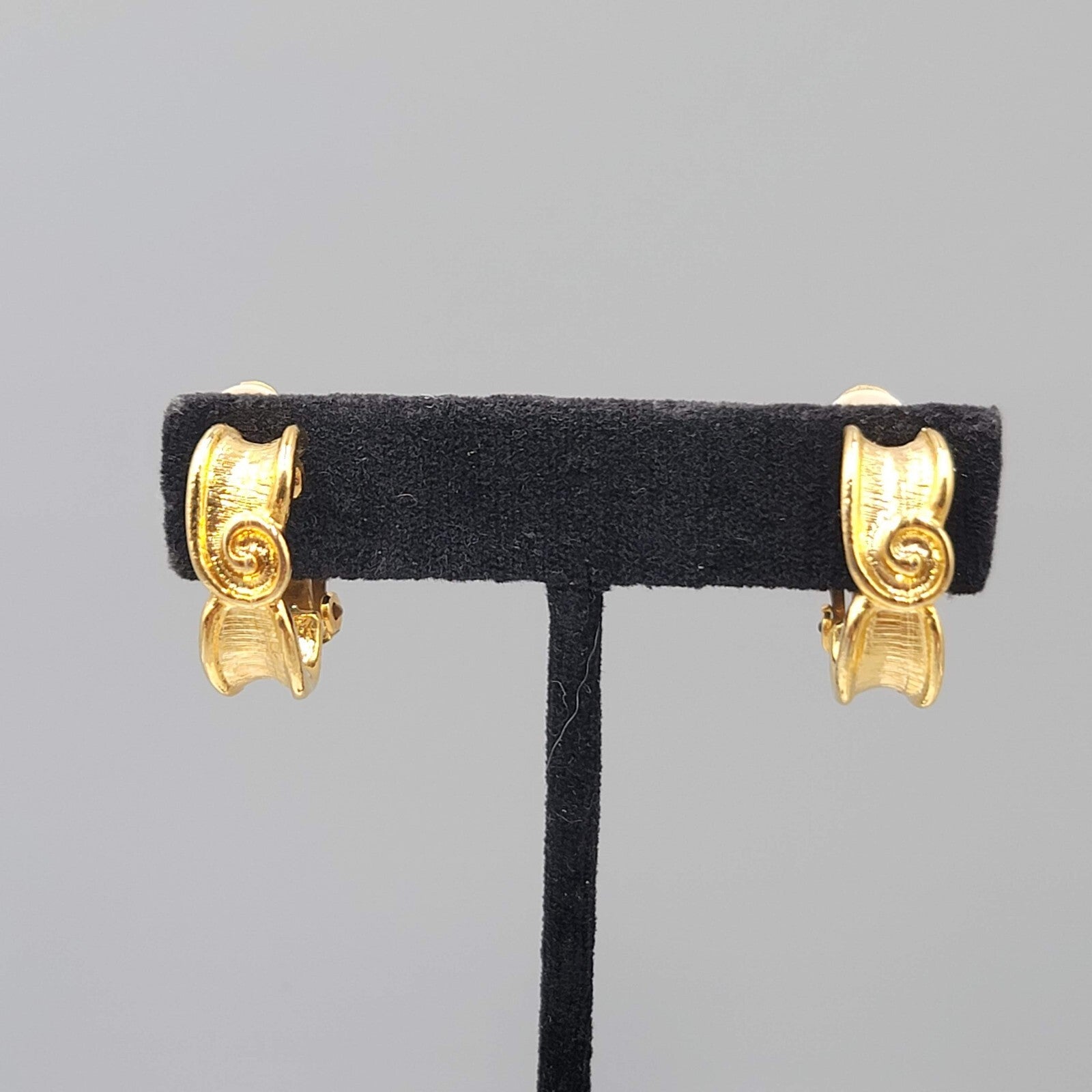 Vintage Clip on Earrings Gold Plated Swirl Half Hoop Drop 3/4"