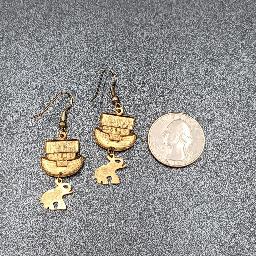 Vintage Noahs Ark Pierced Earrings Gold tone Elephant Dangle 1.25"