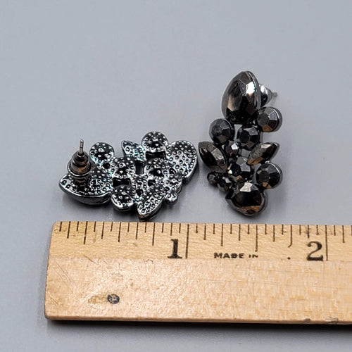 Black Rhinestone Drop Pierced Earrings Sparkly 1"
