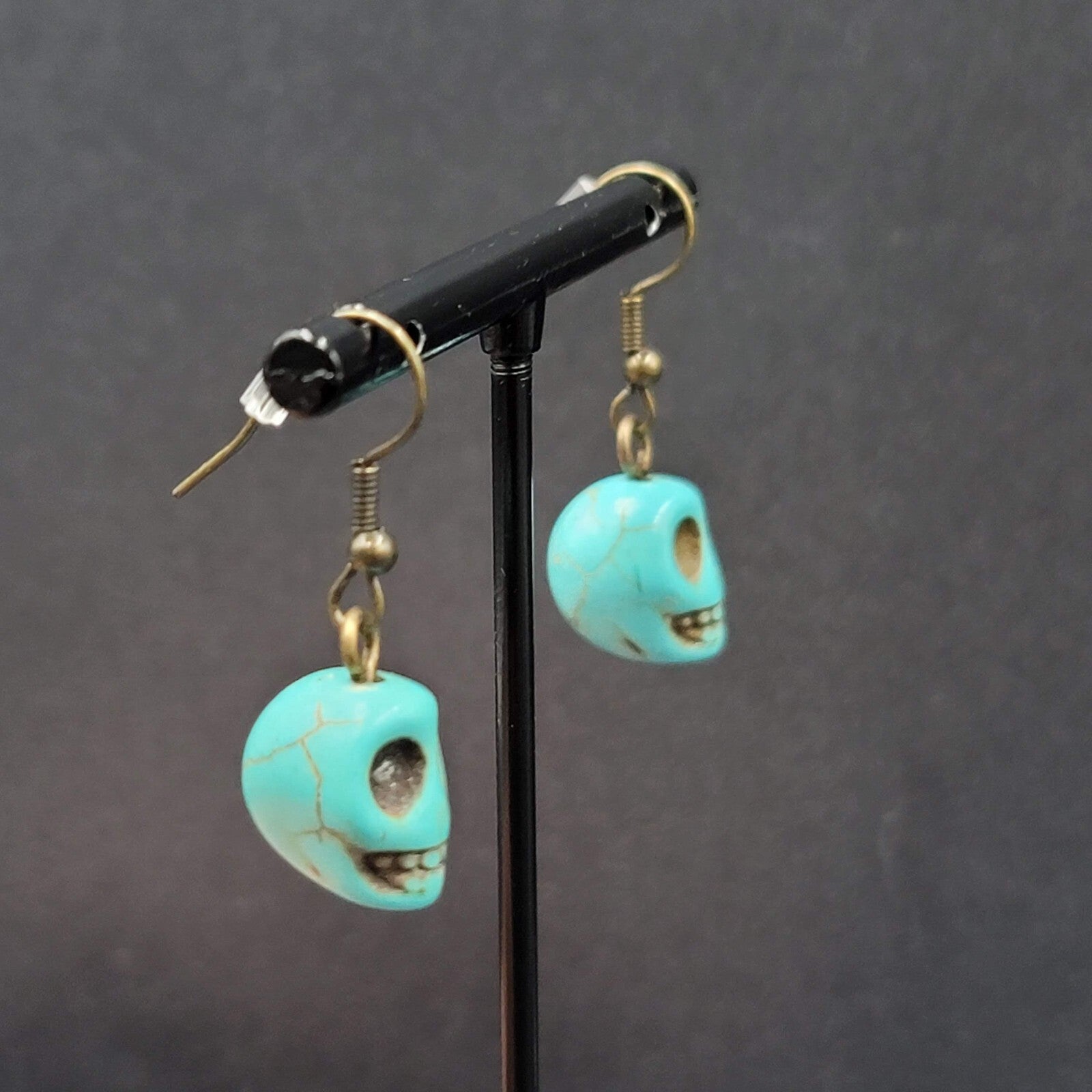 Skull Pierced Earrings Blue Howlite Stone Bead Dangle 3/4"