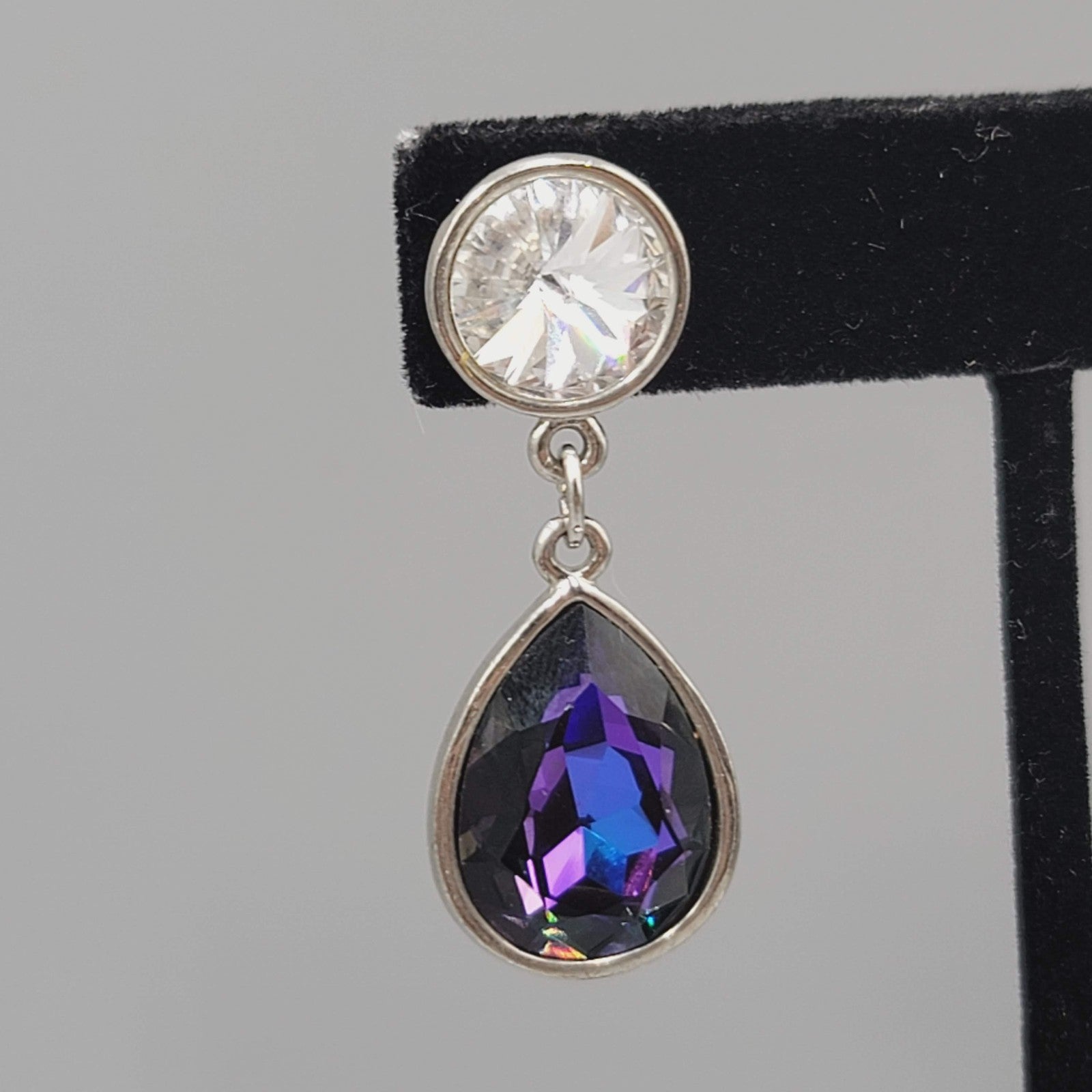 Brilliant Purple Crystal Teardrop Pierced Earrings Silver tone Dangle 1.5"