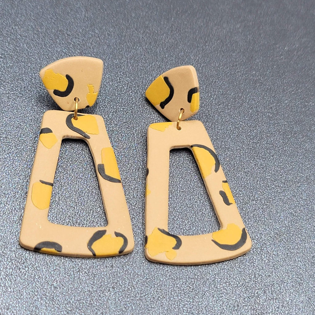 Pierced Earrings Beige Polymer Clay Yellow Black Statement Dangle 2 3/8"