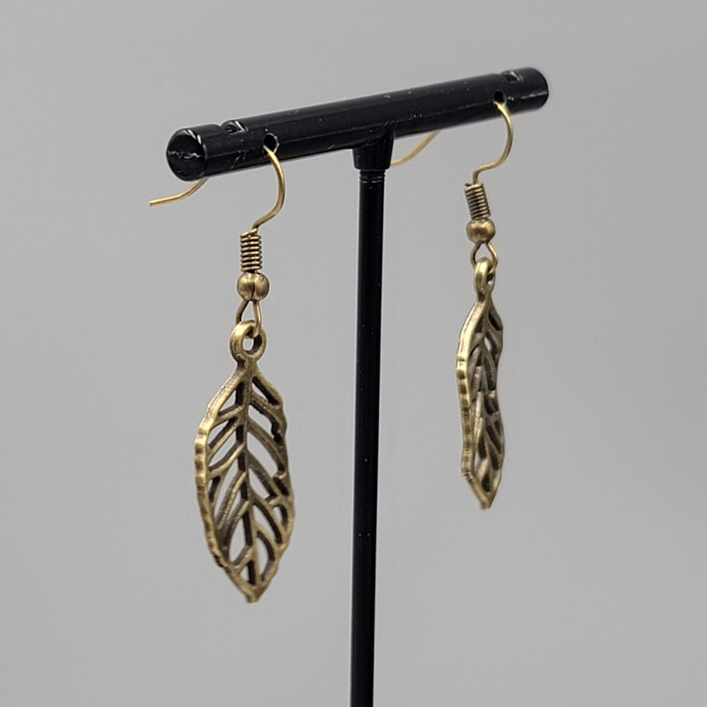 Leaf Pierced Earrings Bronze tone Wavy Dangle NEW 1"