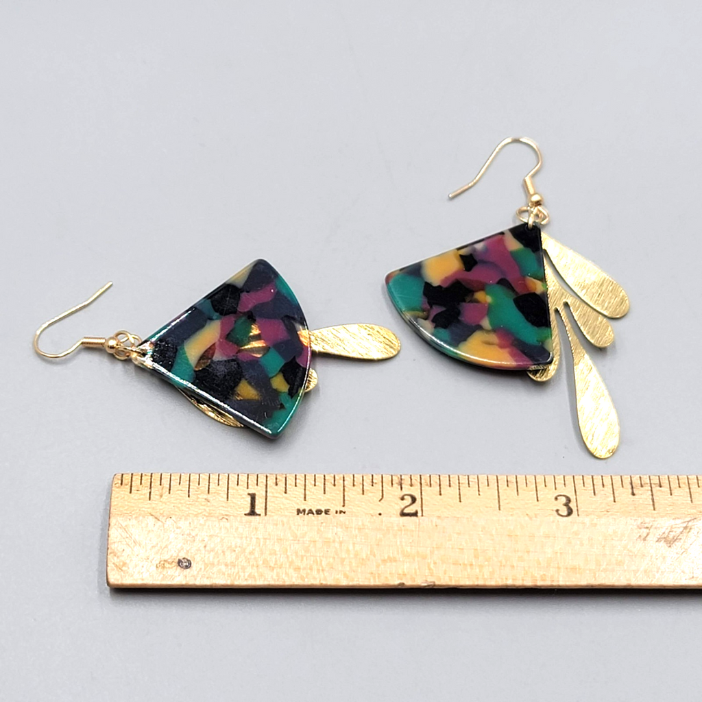 Pierced Earrings Gold tone Dangle Multicolor Acrylic 1.75"