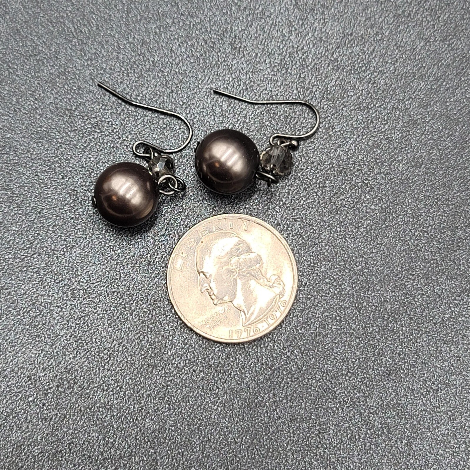 Pierced Earrings Silver tone Dark Gray Bead Dangle  1"