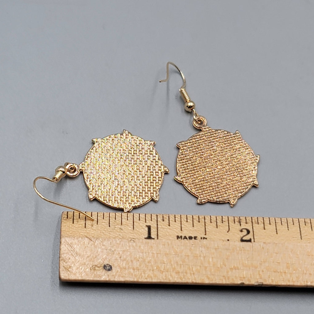 Kitty Cat in the Sun Enamel Pierced Earrings Gold tone Dangle 1 1/8"