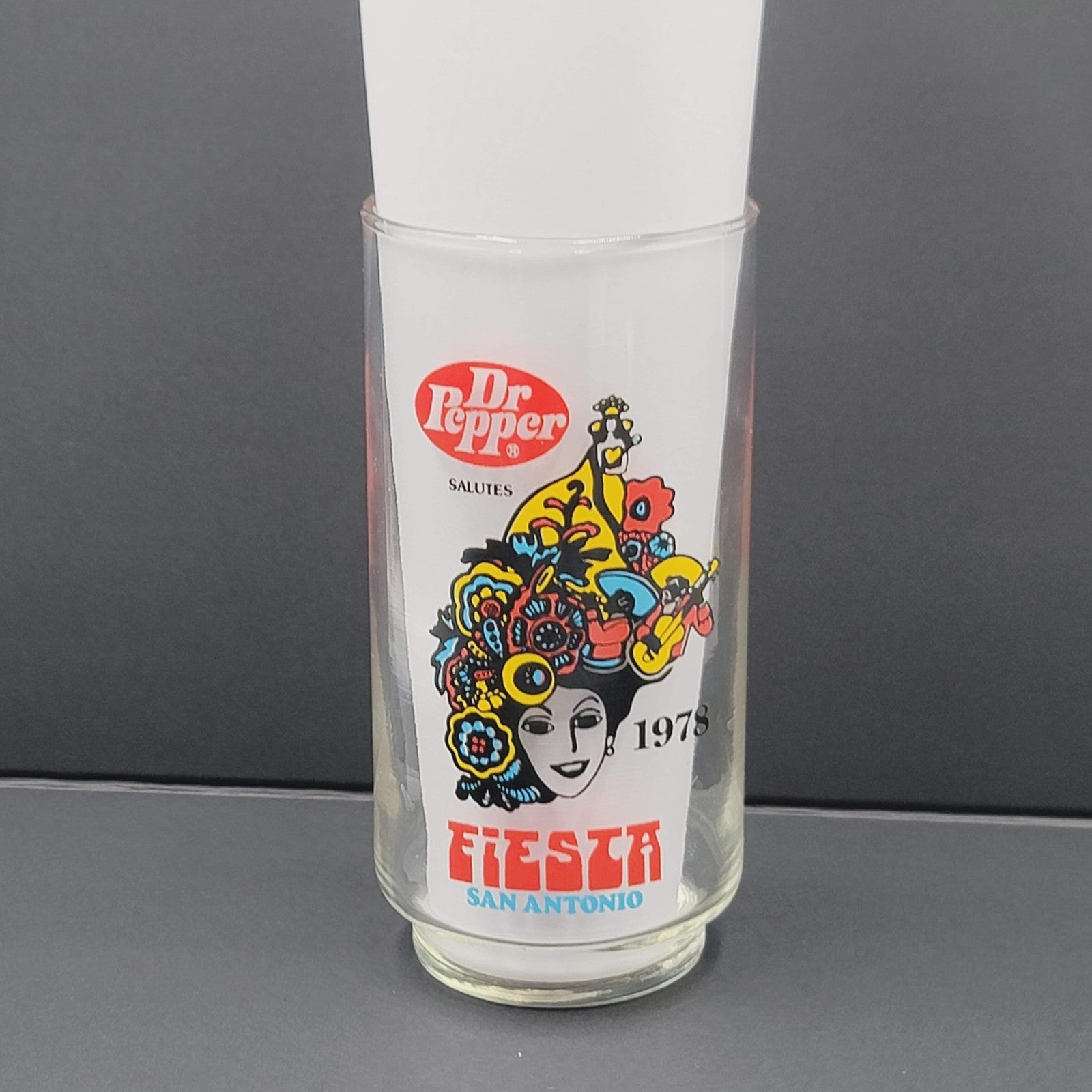 Rare 1978 San Antonio FIESTA Dr Pepper 16 oz Glasses With City Seal 