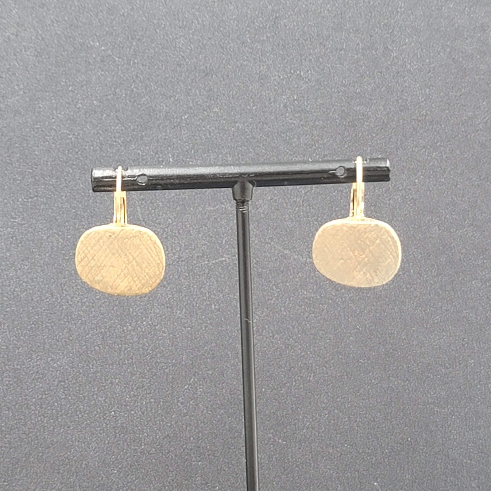 Pierced Earrings Gold tone Cross Hatch Dangle 5/8"